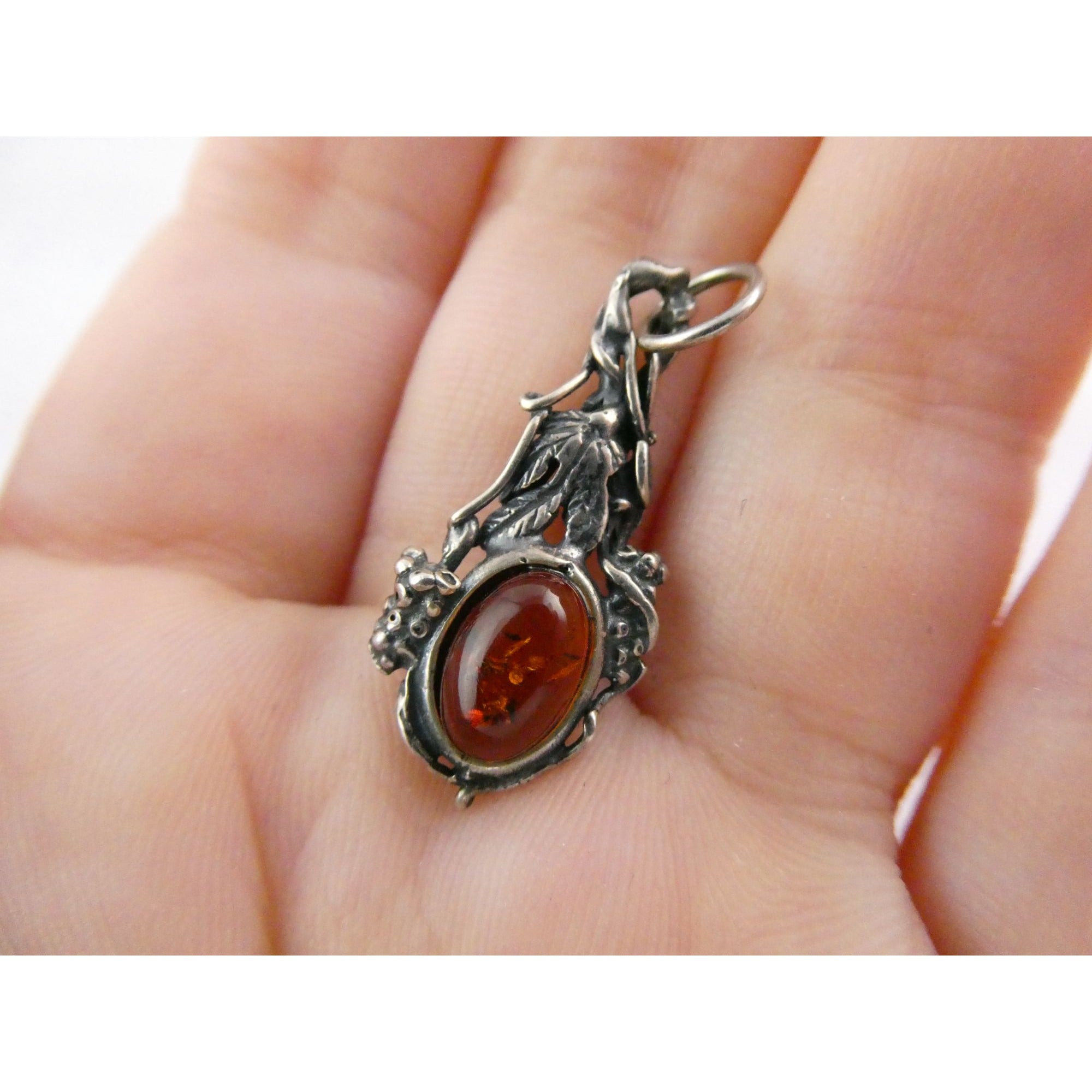 Vintage Sterling Silver Orange Amber Cabochon Pendant 2.2g 30mm Length