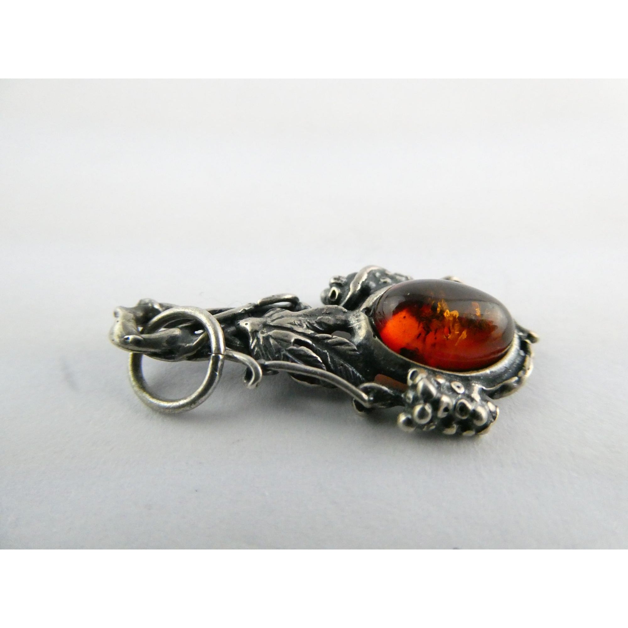 Vintage Sterling Silver Orange Amber Cabochon Pendant 2.2g 30mm Length