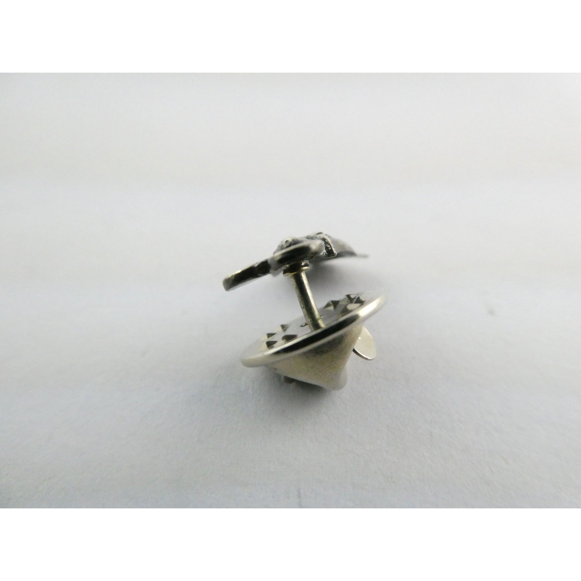 Vintage Sterling Silver Praying Guardian Angel Lapel Pin 1.7g 20mm Length