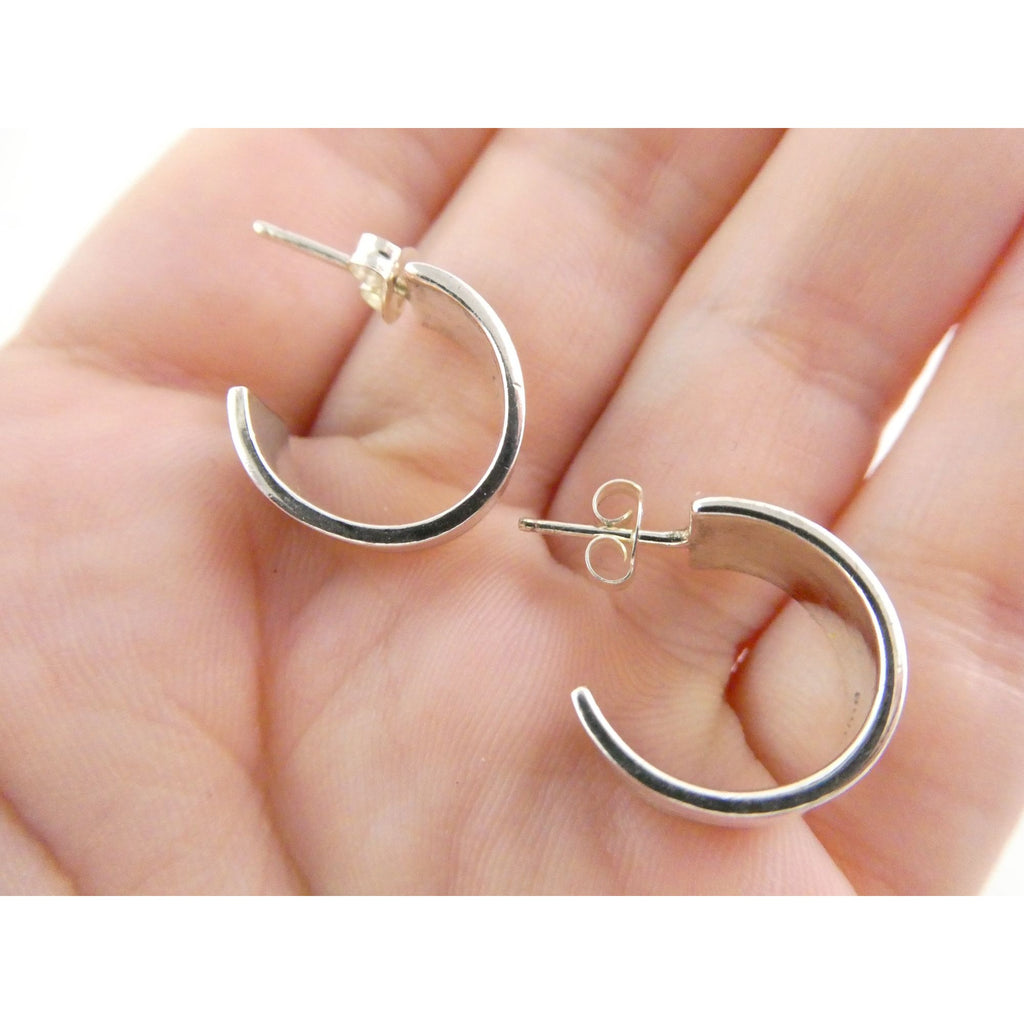 NA Navajo Orville White Sterling Silver Curled Earrings 5.9g .5 Inch Length OW