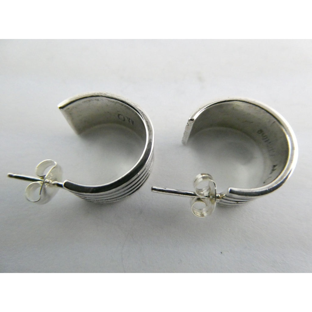 NA Navajo Orville White Sterling Silver Curled Earrings 5.9g .5 Inch Length OW