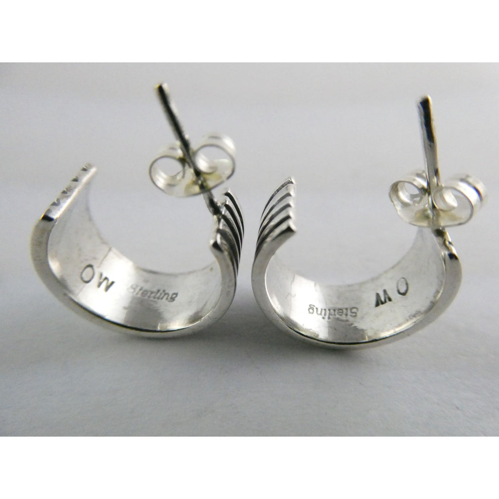 NA Navajo Orville White Sterling Silver Curled Earrings 5.9g .5 Inch Length OW