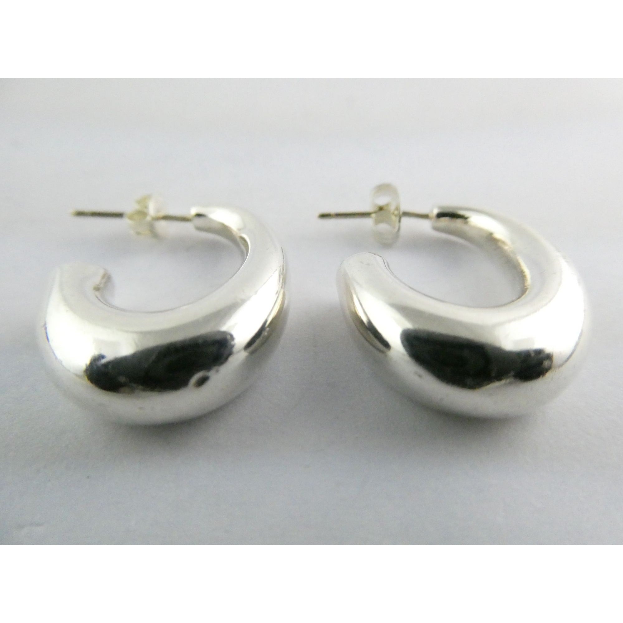 Tiffany and Co Sterling Silver Half Hoop Earrings 6.1g Weight 25mm Length