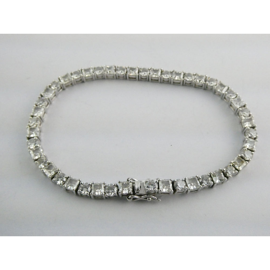 Sterling Silver DQCZ Tennis Bracelet 17.7g Weight 8 Inch Length Fit