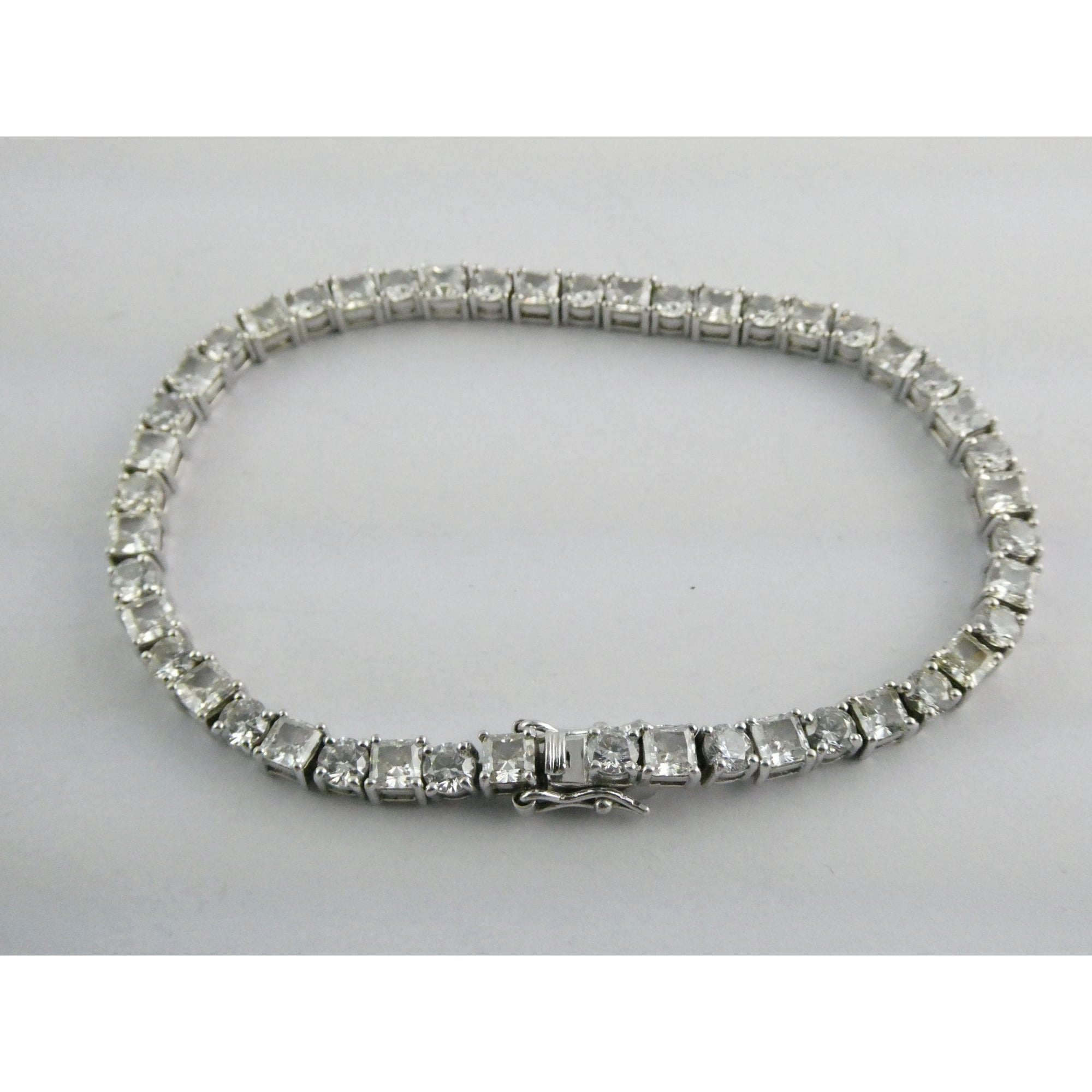 Sterling Silver DQCZ Tennis Bracelet 17.7g Weight 8 Inch Length Fit