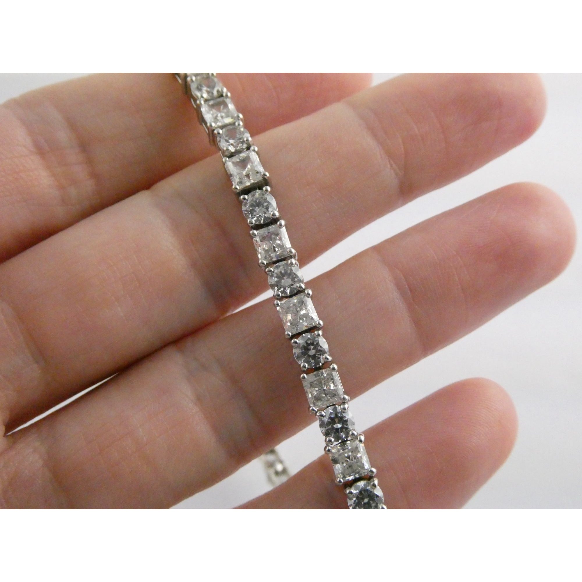 Sterling Silver DQCZ Tennis Bracelet 17.7g Weight 8 Inch Length Fit