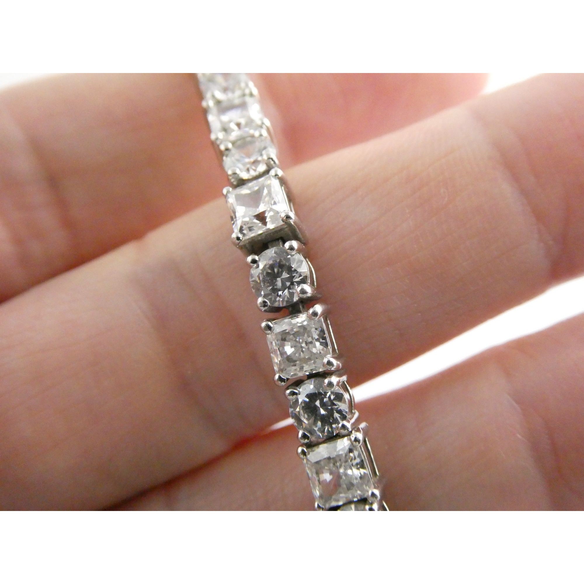 Sterling Silver DQCZ Tennis Bracelet 17.7g Weight 8 Inch Length Fit