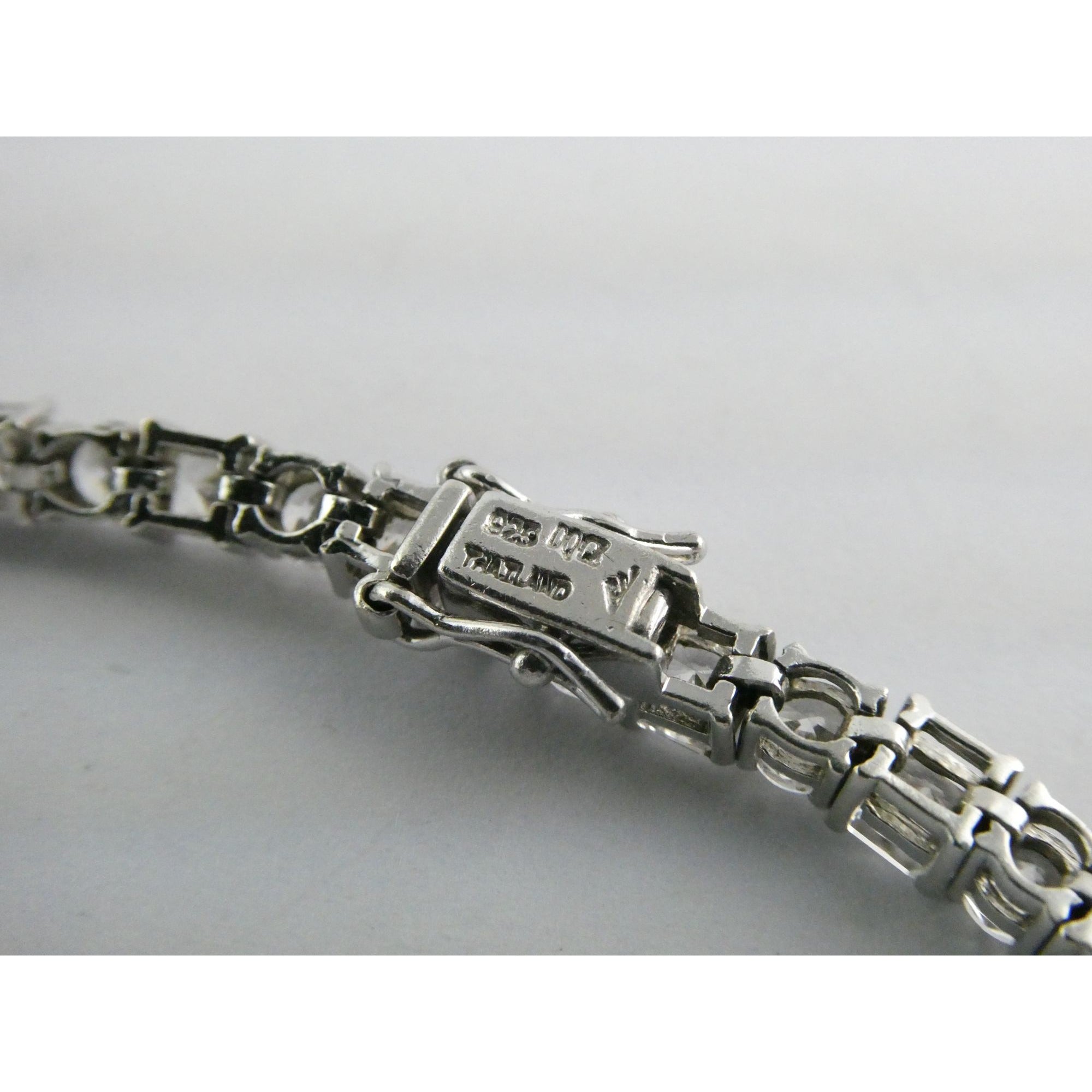 Sterling Silver DQCZ Tennis Bracelet 17.7g Weight 8 Inch Length Fit