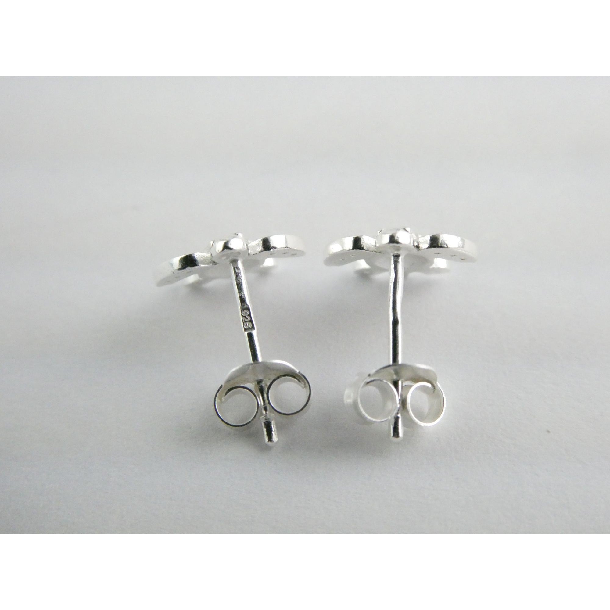Sterling Silver Figural Sea Turtle Stud Earrings 1.1g 8mm Length NEW and UNUSED