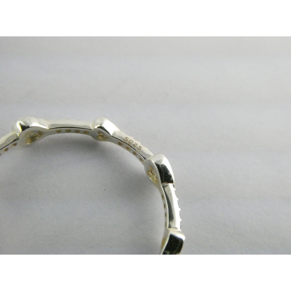 Sterling Silver Infinity Hearts Band Ring Size 11 Weighs 1.7 Grams