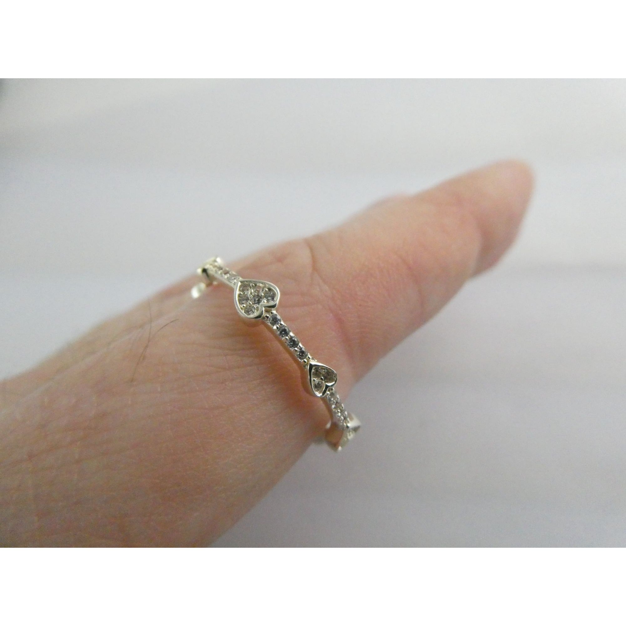 Sterling Silver Infinity Hearts Band Ring Size 11 Weighs 1.7 Grams
