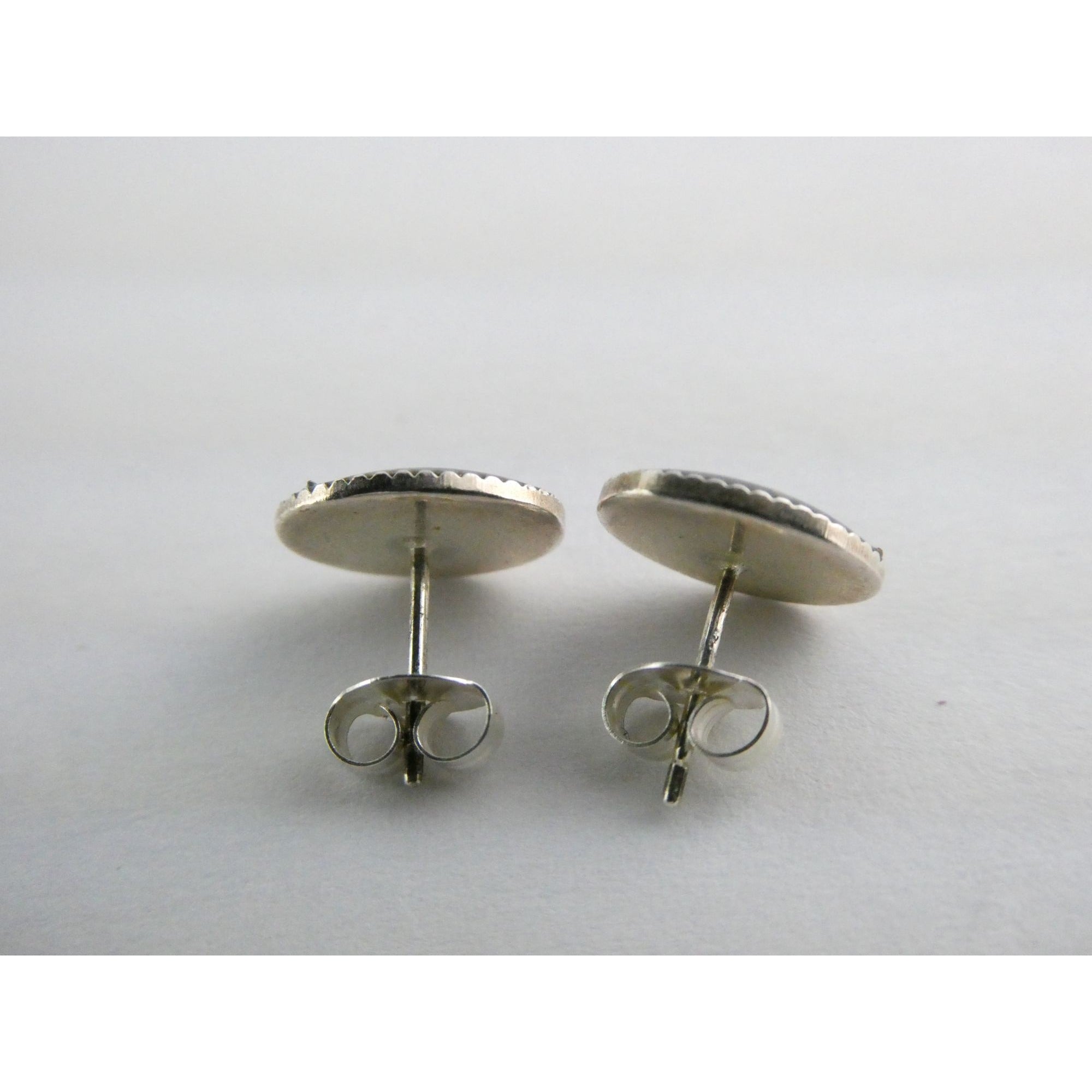 Vintage Sterling Silver Tiny Four Leaf Clovers Under Resin Oval Stud Earrings