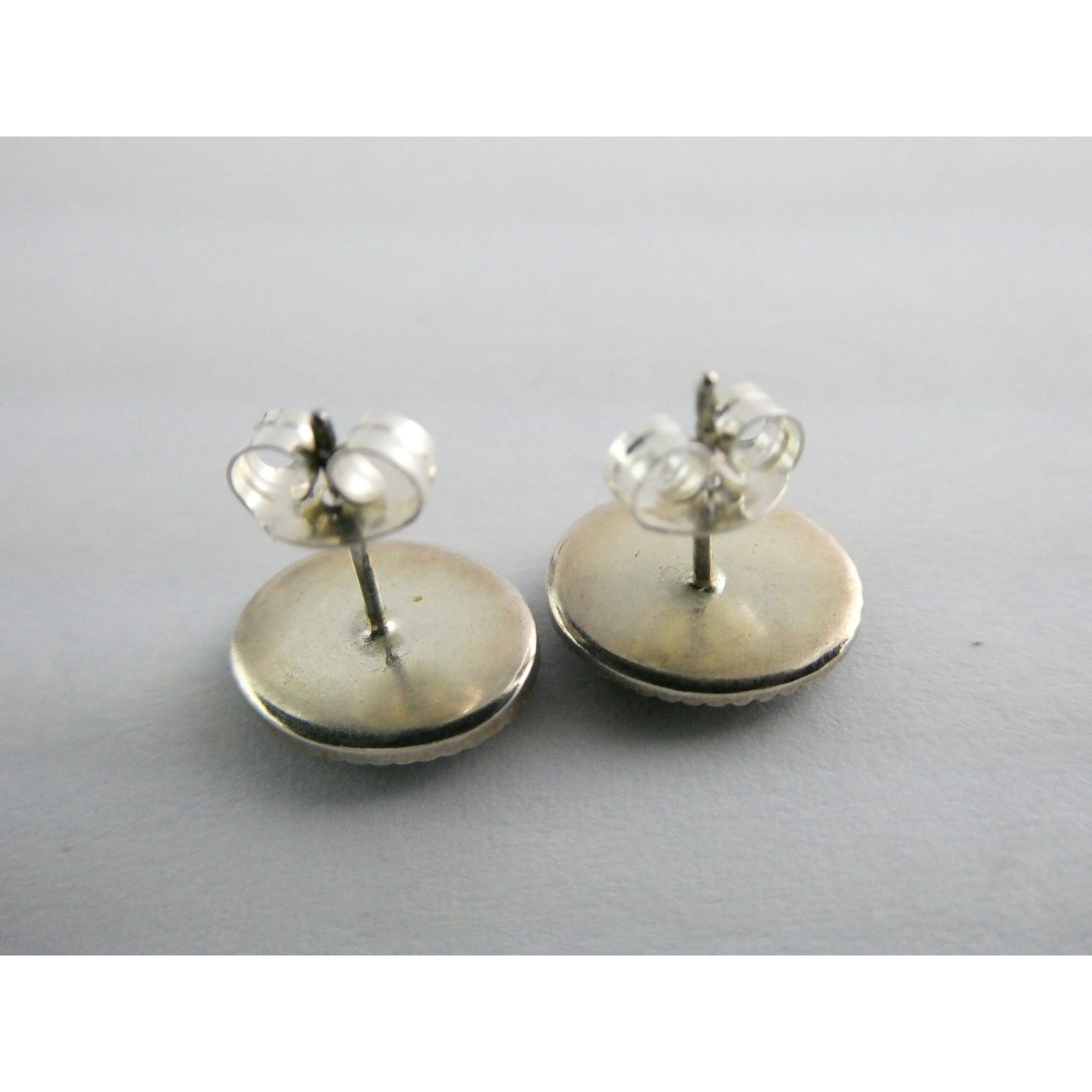 Vintage Sterling Silver Tiny Four Leaf Clovers Under Resin Oval Stud Earrings