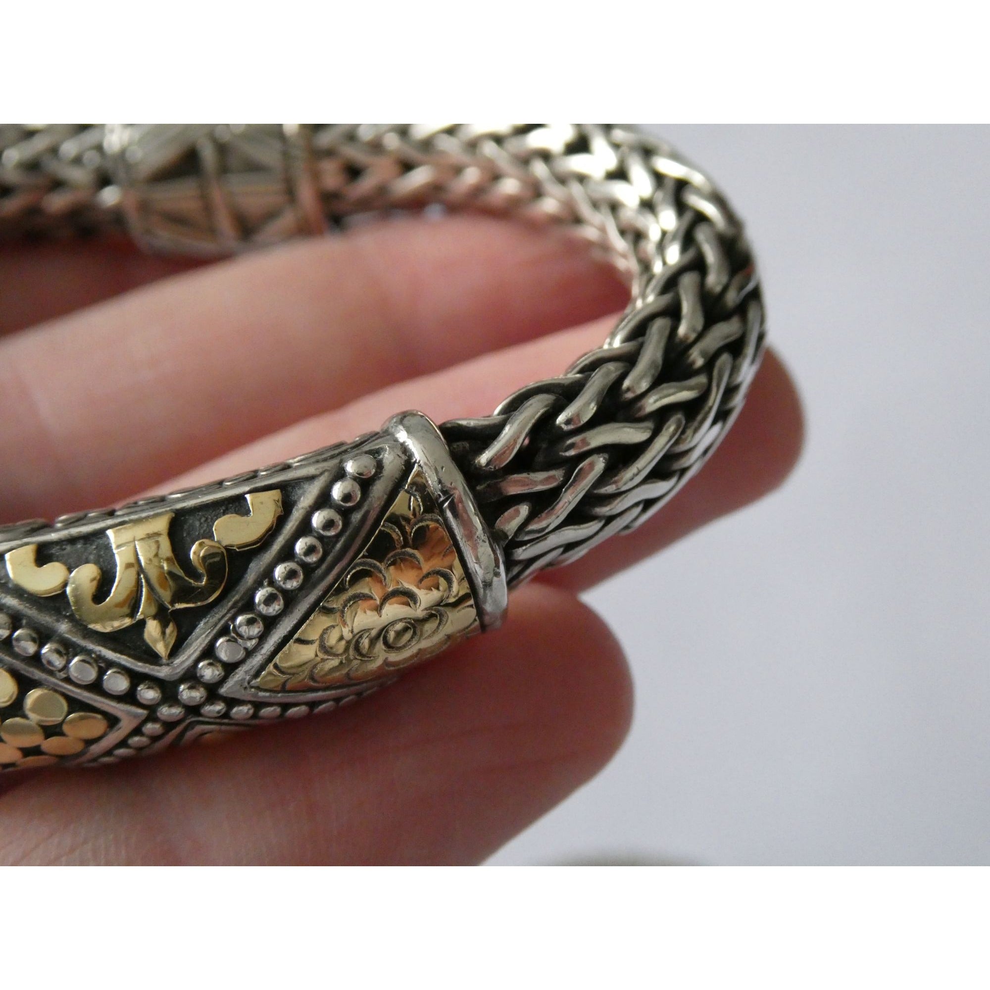John Hardy Dot Collection Sterling Silver 18k Gold Classic Chain Bracelet 7 Inch
