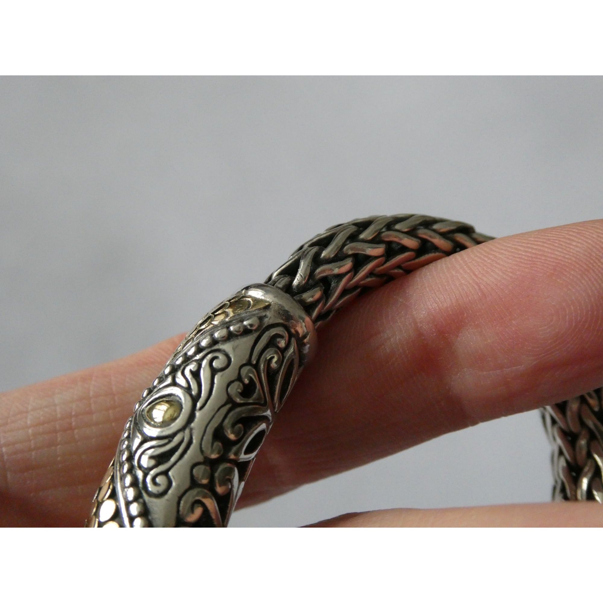 John Hardy Dot Collection Sterling Silver 18k Gold Classic Chain Bracelet 7 Inch