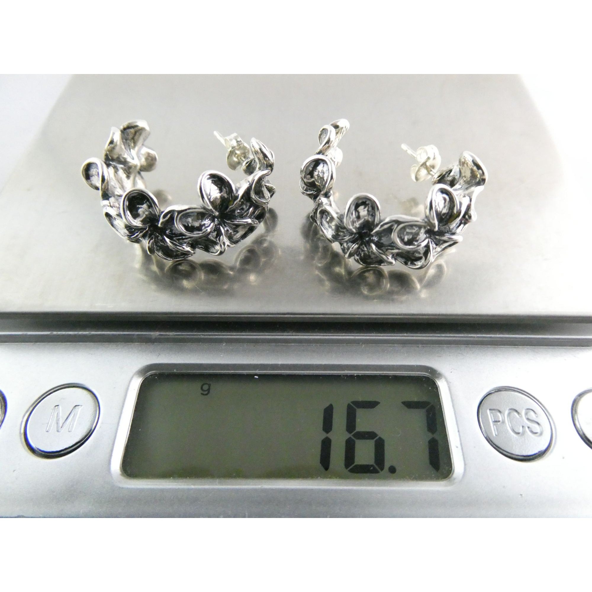 Kabana Sterling Silver Plumeria Flower Curled Earrings 16.7g 1 Inch Length