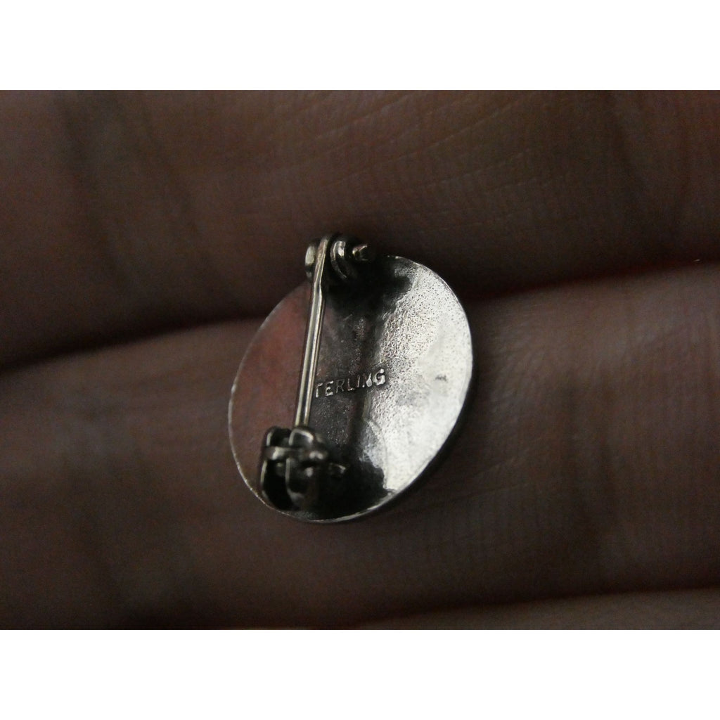 Vintage Art Nouveau Sterling Silver Flourish Design Lapel Pin 1.5g 12mm Diameter
