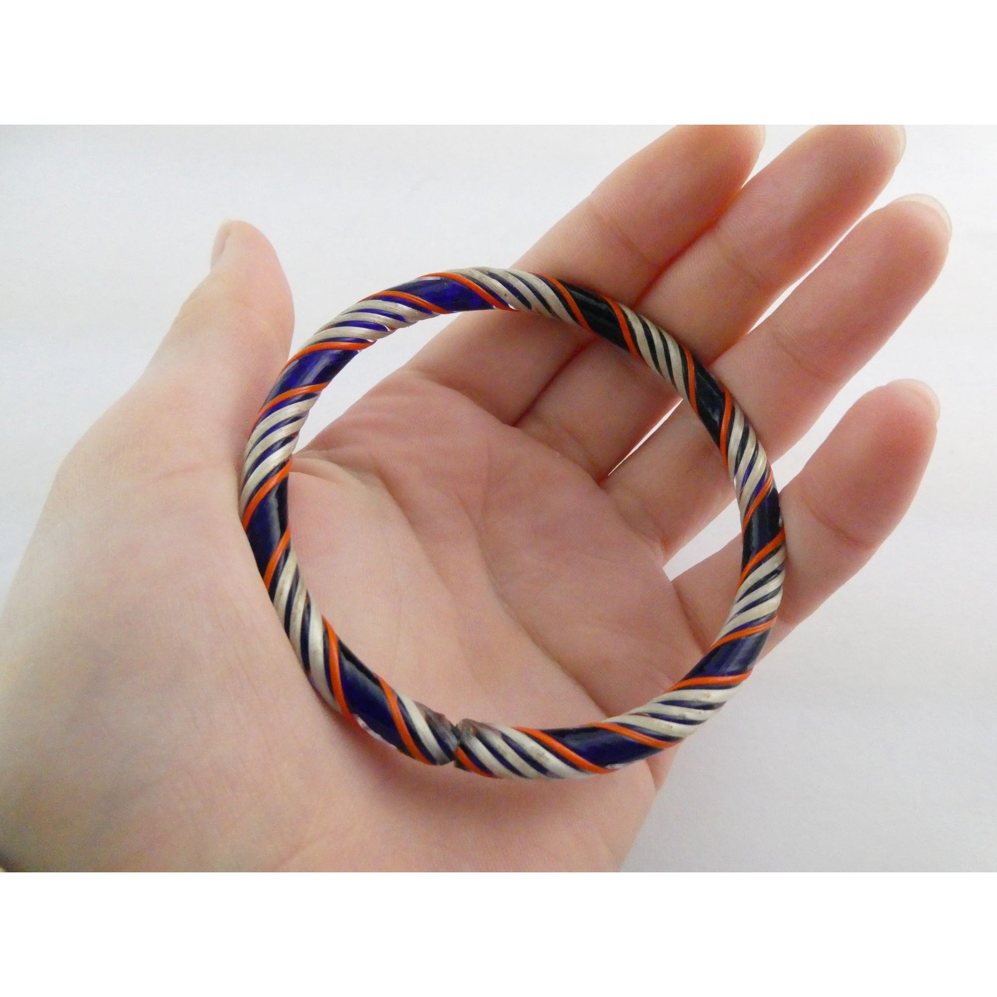 Vintage Art Glass Twirled Lined Design Blue Bangle Bracelet 8 Inches Small CHIP