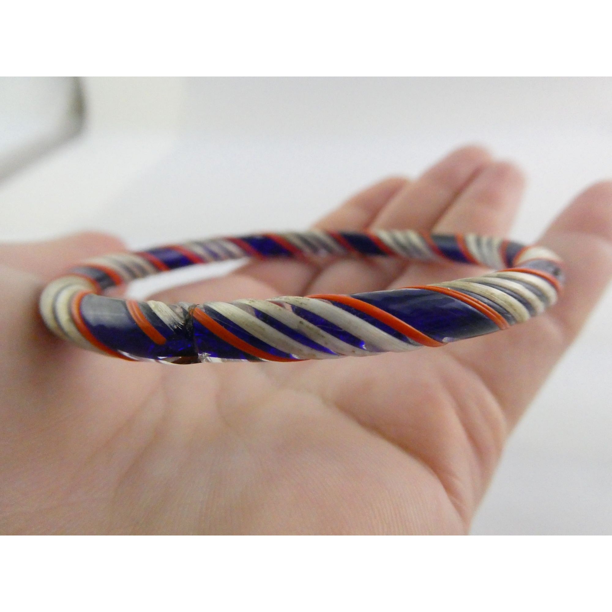 Vintage Art Glass Twirled Lined Design Blue Bangle Bracelet 8 Inches Small CHIP