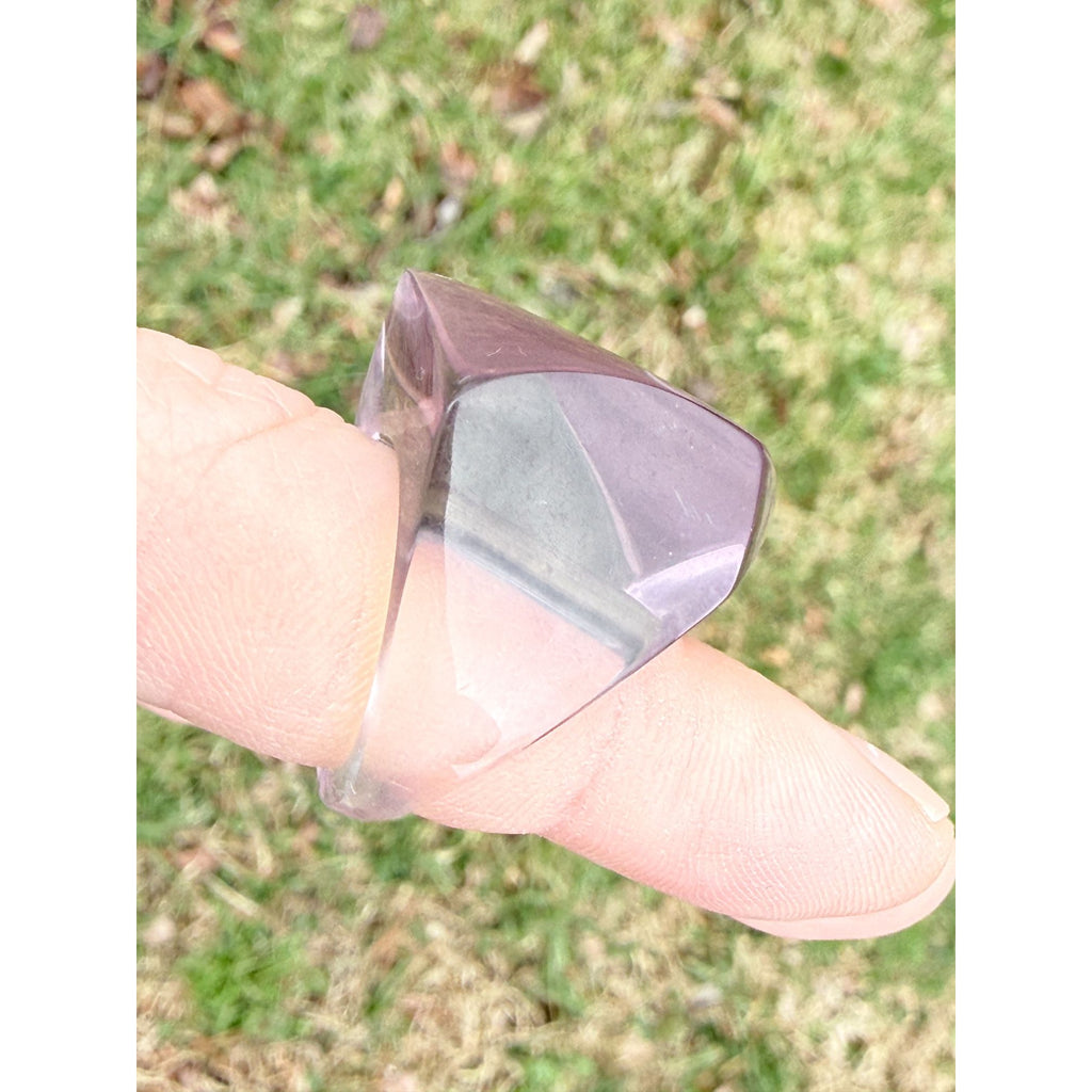 Vintage Pale Purple Lucite Geometric Design Chunky Ring Size 6.25 6.8g Weight