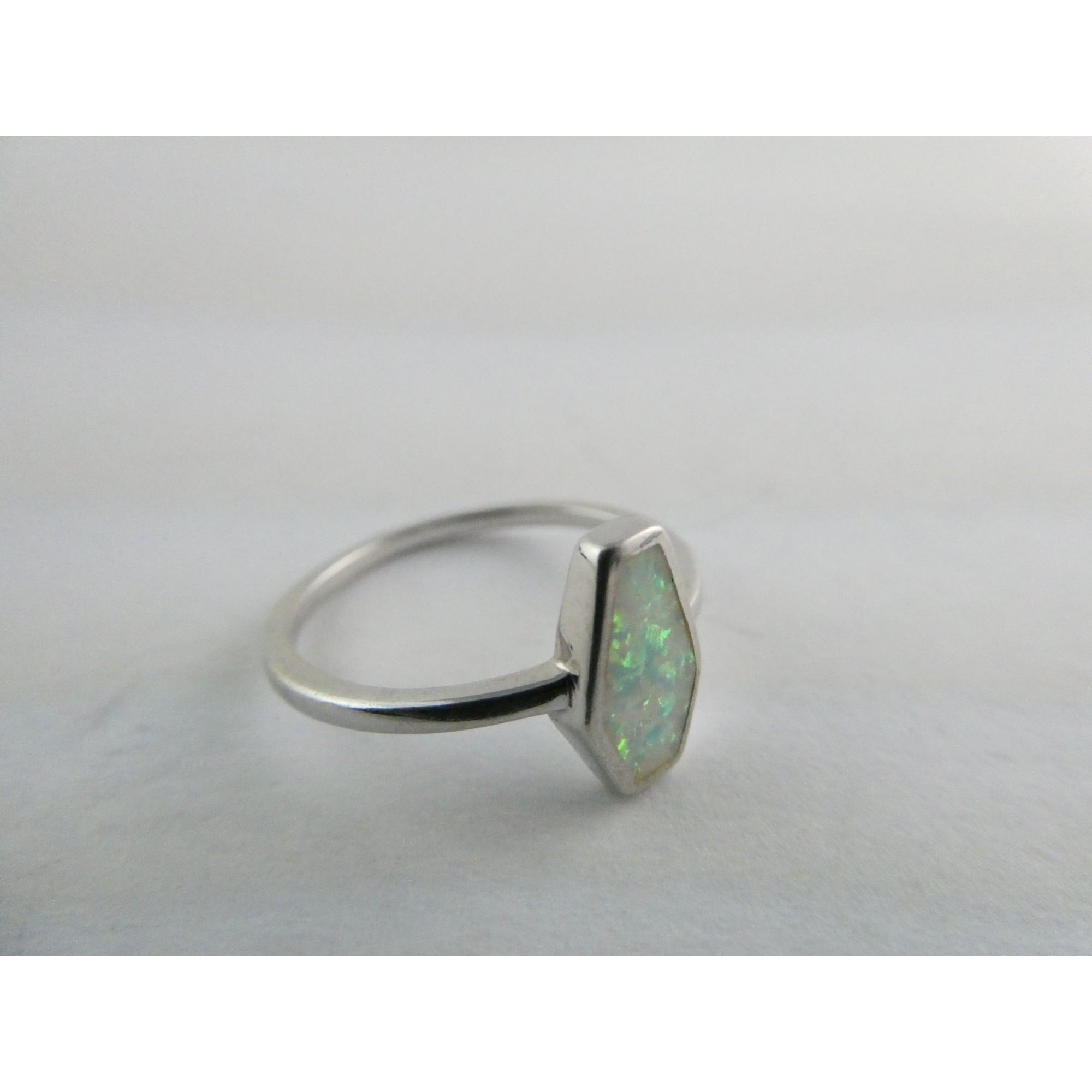 Sterling Silver Coffin Cut Flat Cab Lab Created White Opal Ring Size 6 1.4g
