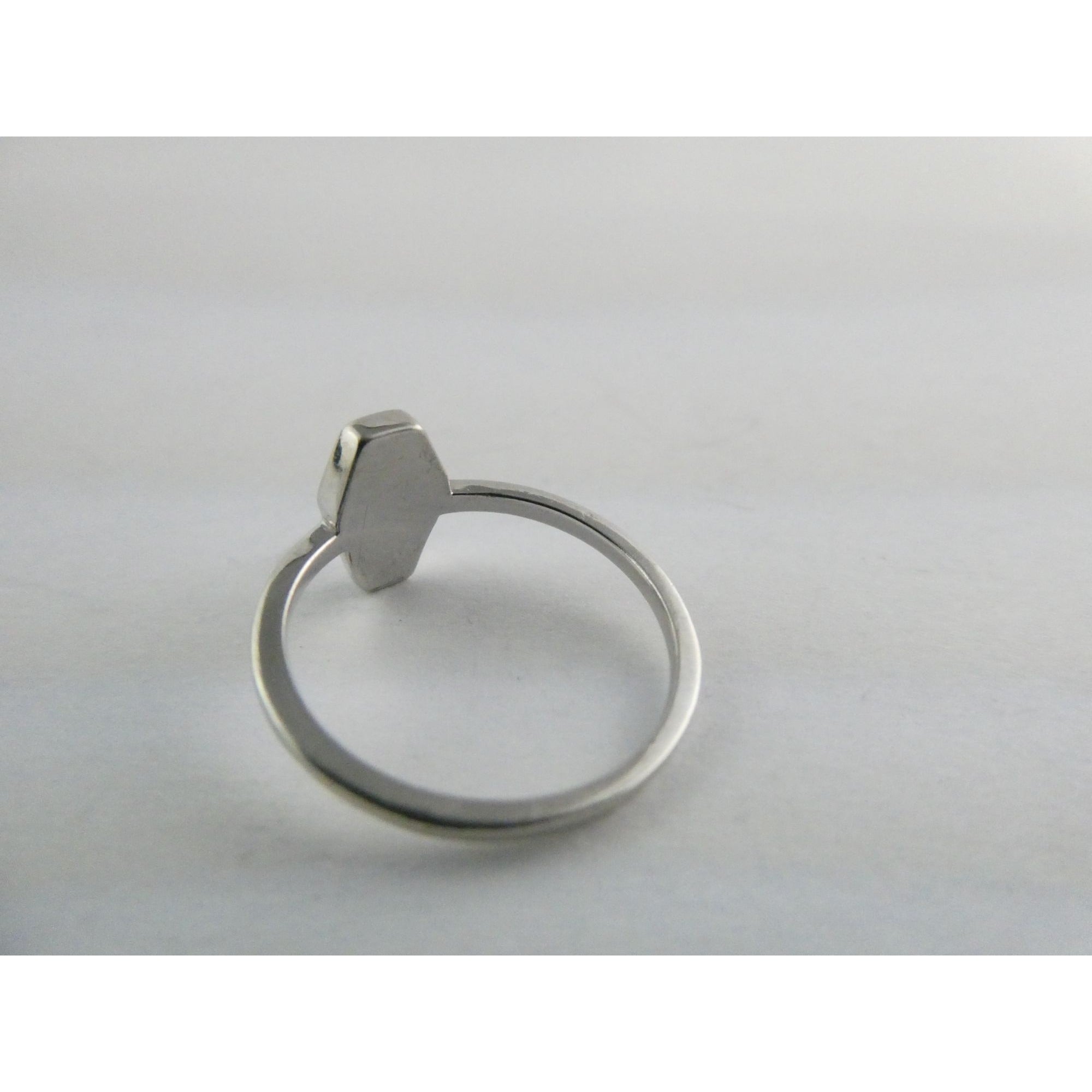 Sterling Silver Coffin Cut Flat Cab Lab Created White Opal Ring Size 6 1.4g