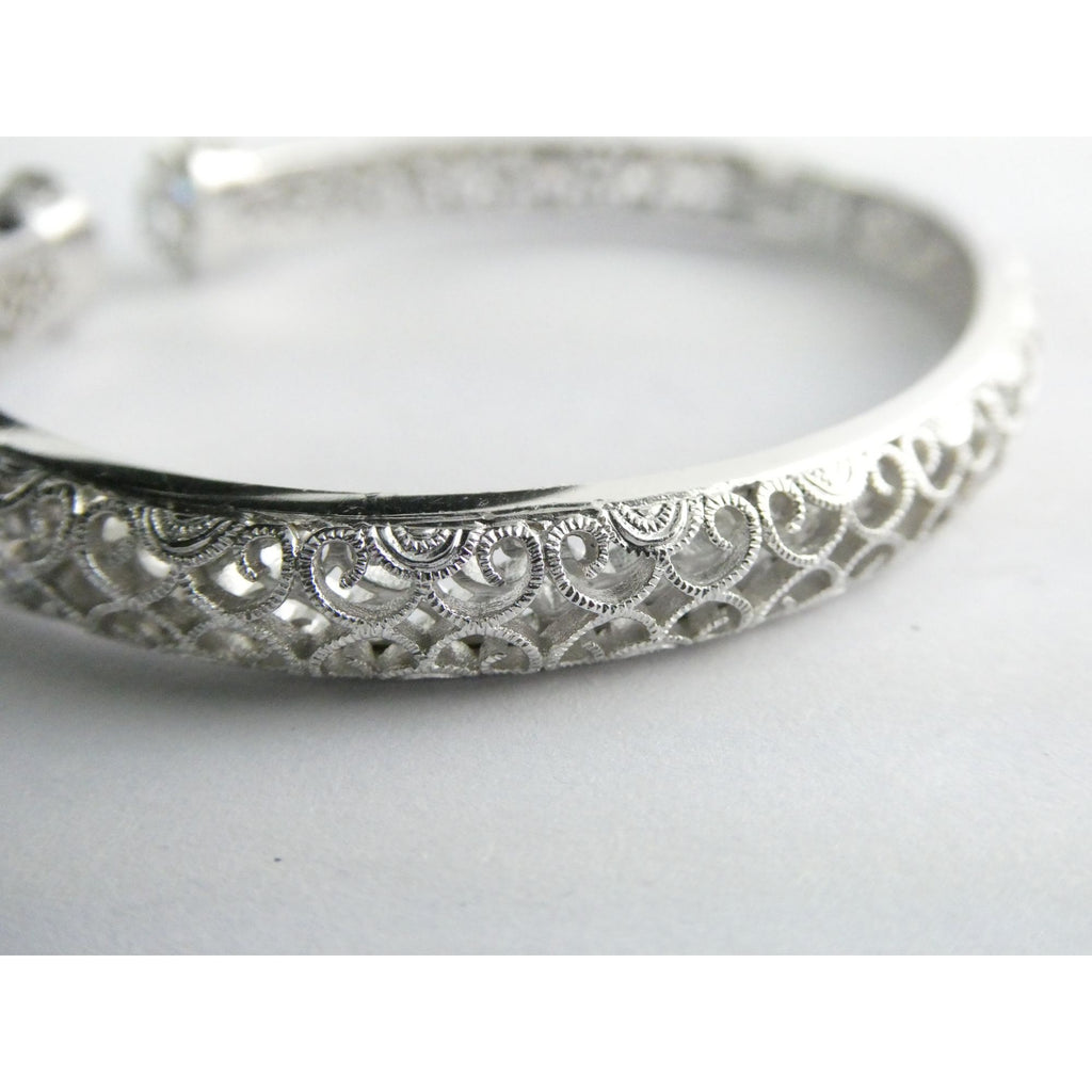 Tacori IVCZ Sterling Silver Epiphany Hinged Cuff Bracelet 27.2g Weight 7.75 Inch