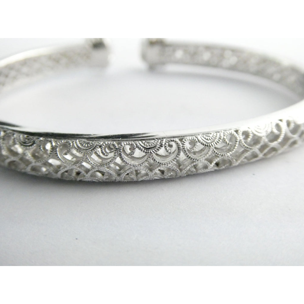 Tacori IVCZ Sterling Silver Epiphany Hinged Cuff Bracelet 27.2g Weight 7.75 Inch