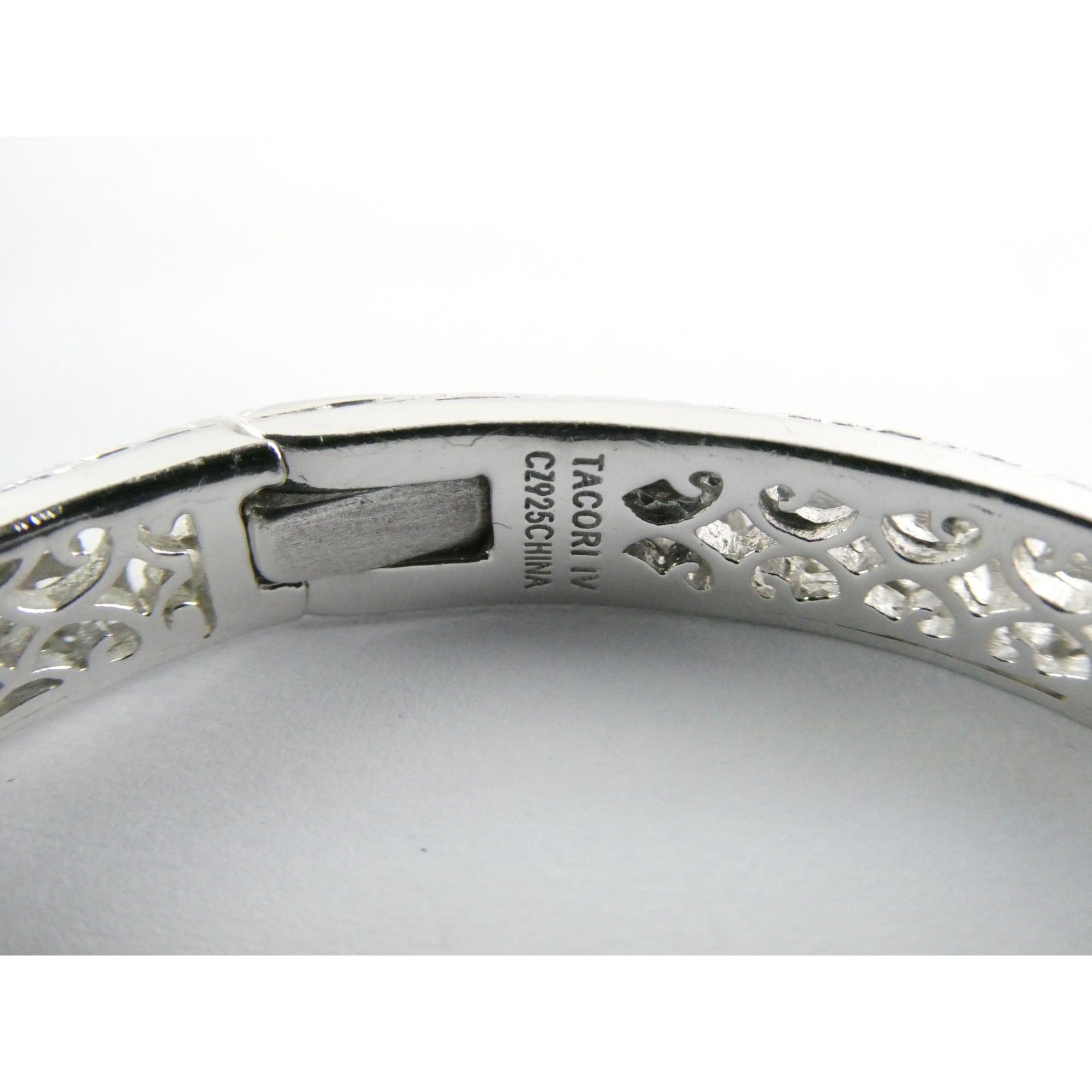 Tacori IVCZ Sterling Silver Epiphany Hinged Cuff Bracelet 27.2g Weight 7.75 Inch