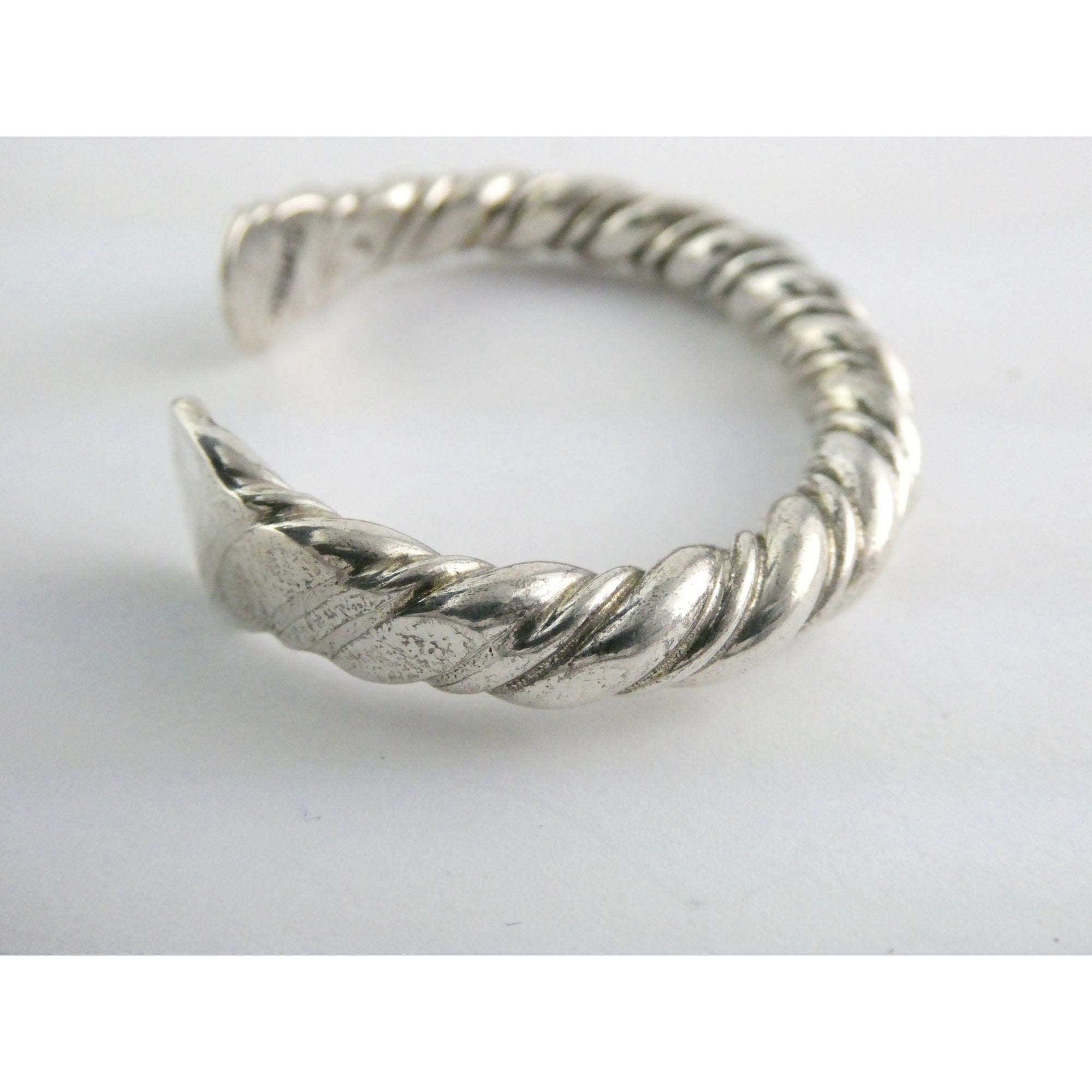 NA Navajo Orville Tsinnie New Mexico Sterling Silver Cuff Bracelet 6 Inches 52g