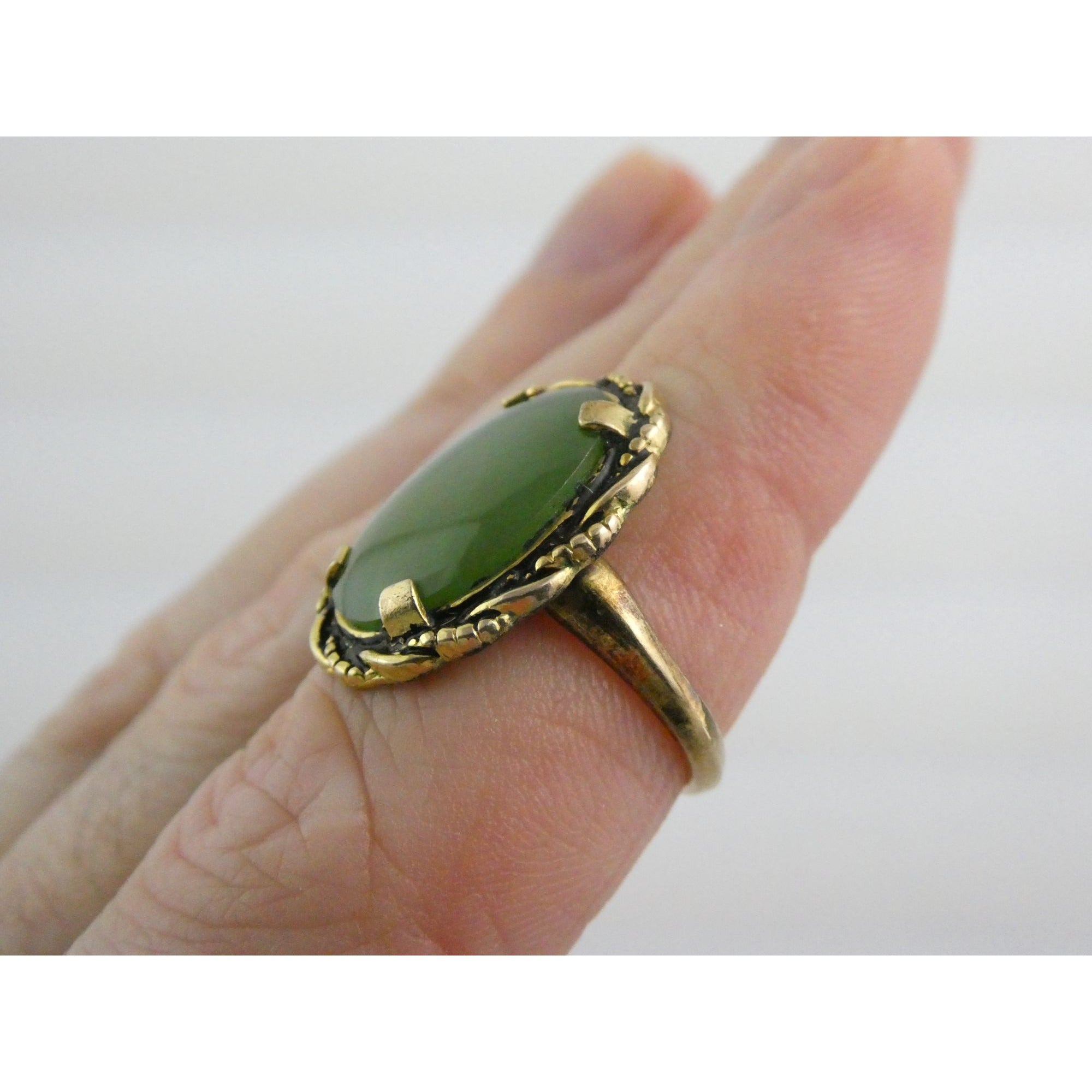 Vintage Clark and Coombs 10k Gold Fill Metal and Green Jade Ring Size 5 4.1g