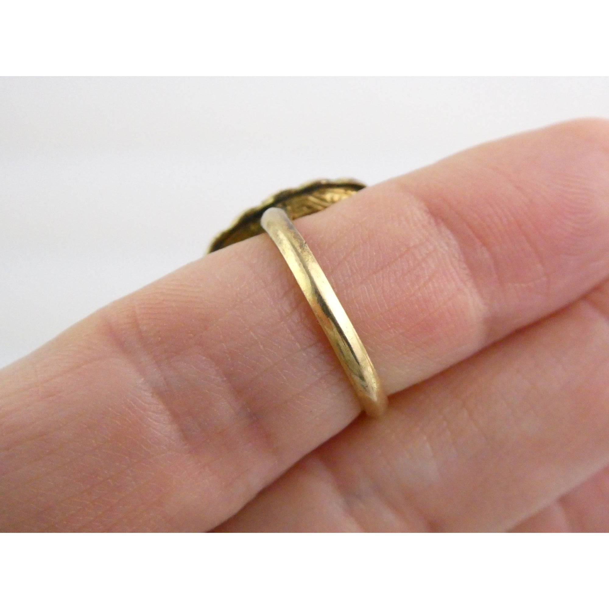 Vintage Clark and Coombs 10k Gold Fill Metal and Green Jade Ring Size 5 4.1g