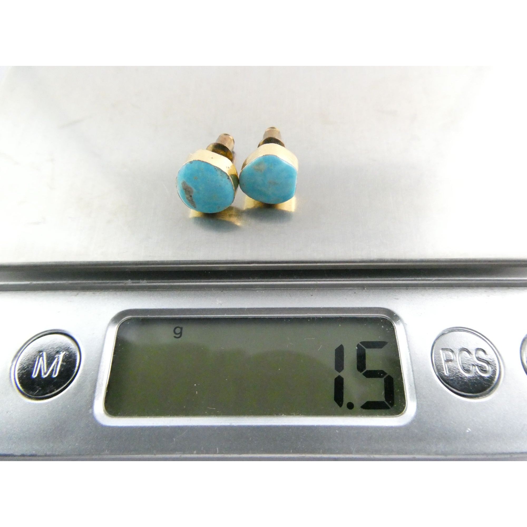 Gilt Sterling Silver Freeform Turquoise Cabochon Stud Earrings 1.5g 8mm Diameter