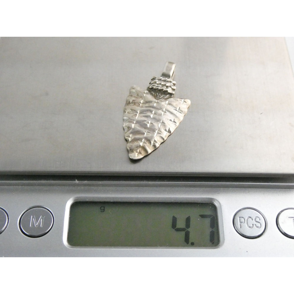 Southwestern Animal Glyph Marked Sterling Silver Arrowhead Pendant 4.7g 39mm