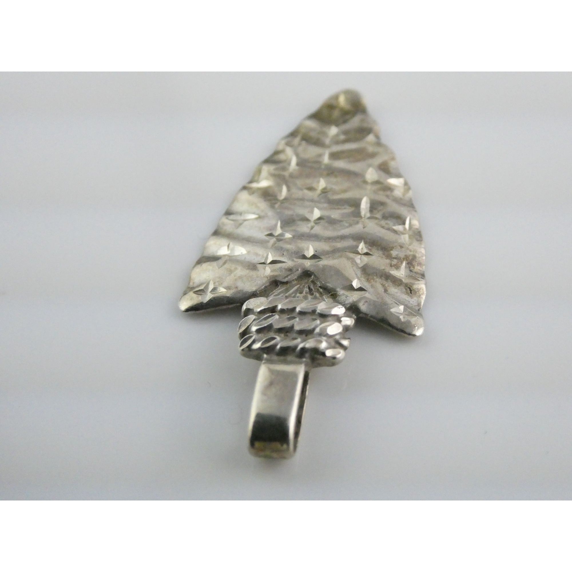 Southwestern Animal Glyph Marked Sterling Silver Arrowhead Pendant 4.7g 39mm
