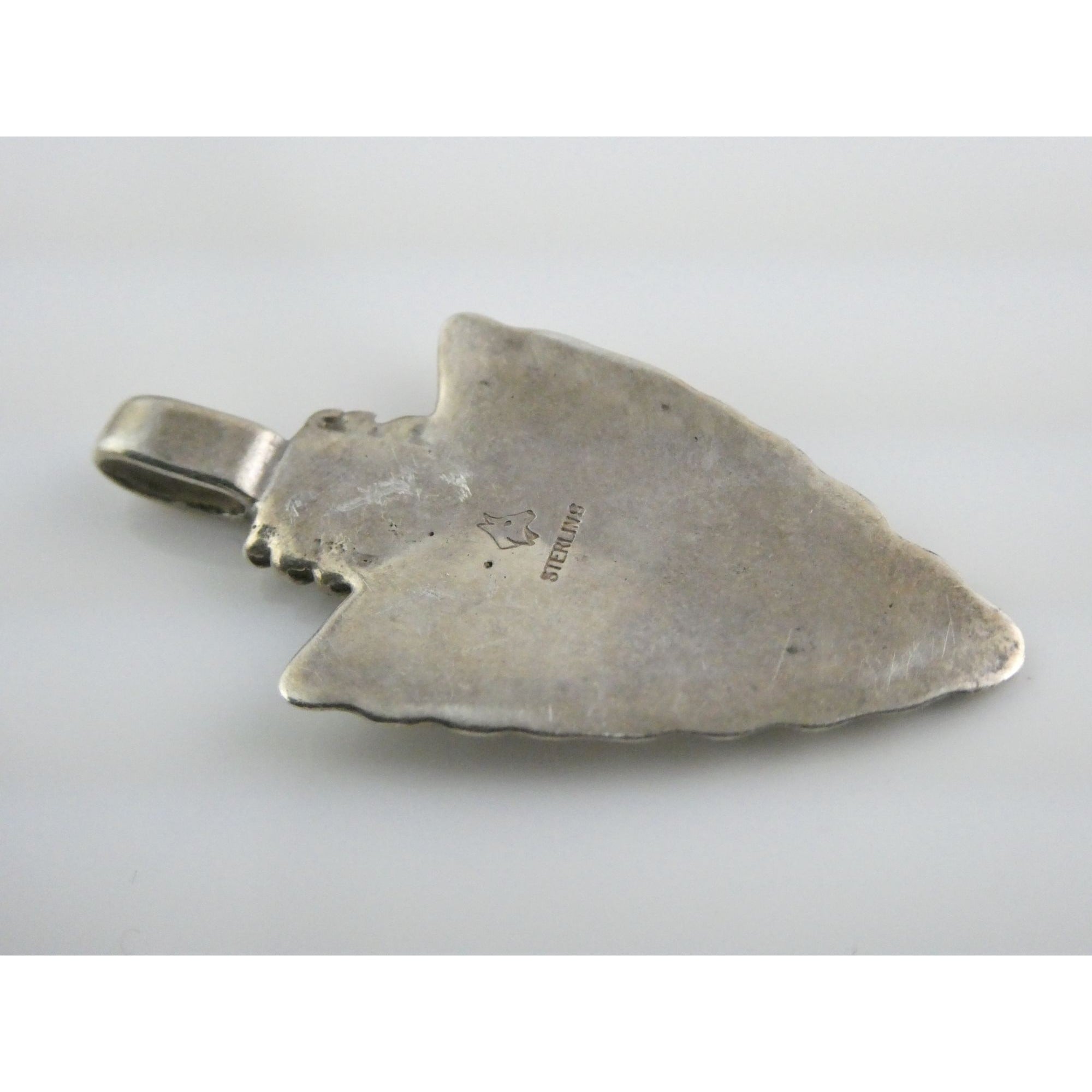 Southwestern Animal Glyph Marked Sterling Silver Arrowhead Pendant 4.7g 39mm