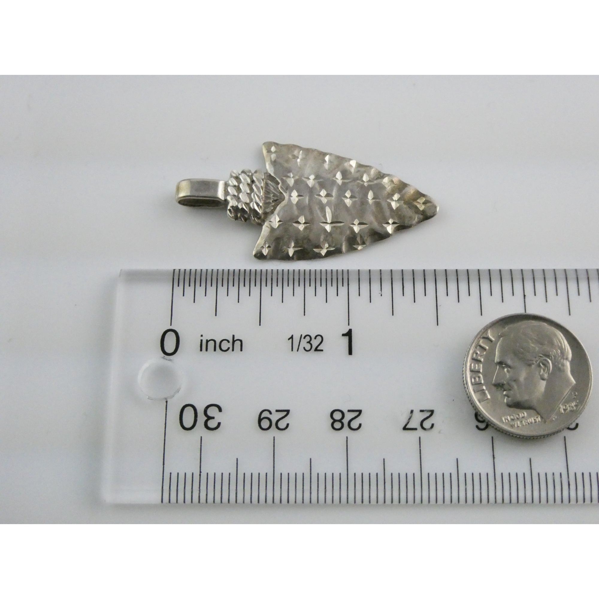 Southwestern Animal Glyph Marked Sterling Silver Arrowhead Pendant 4.7g 39mm