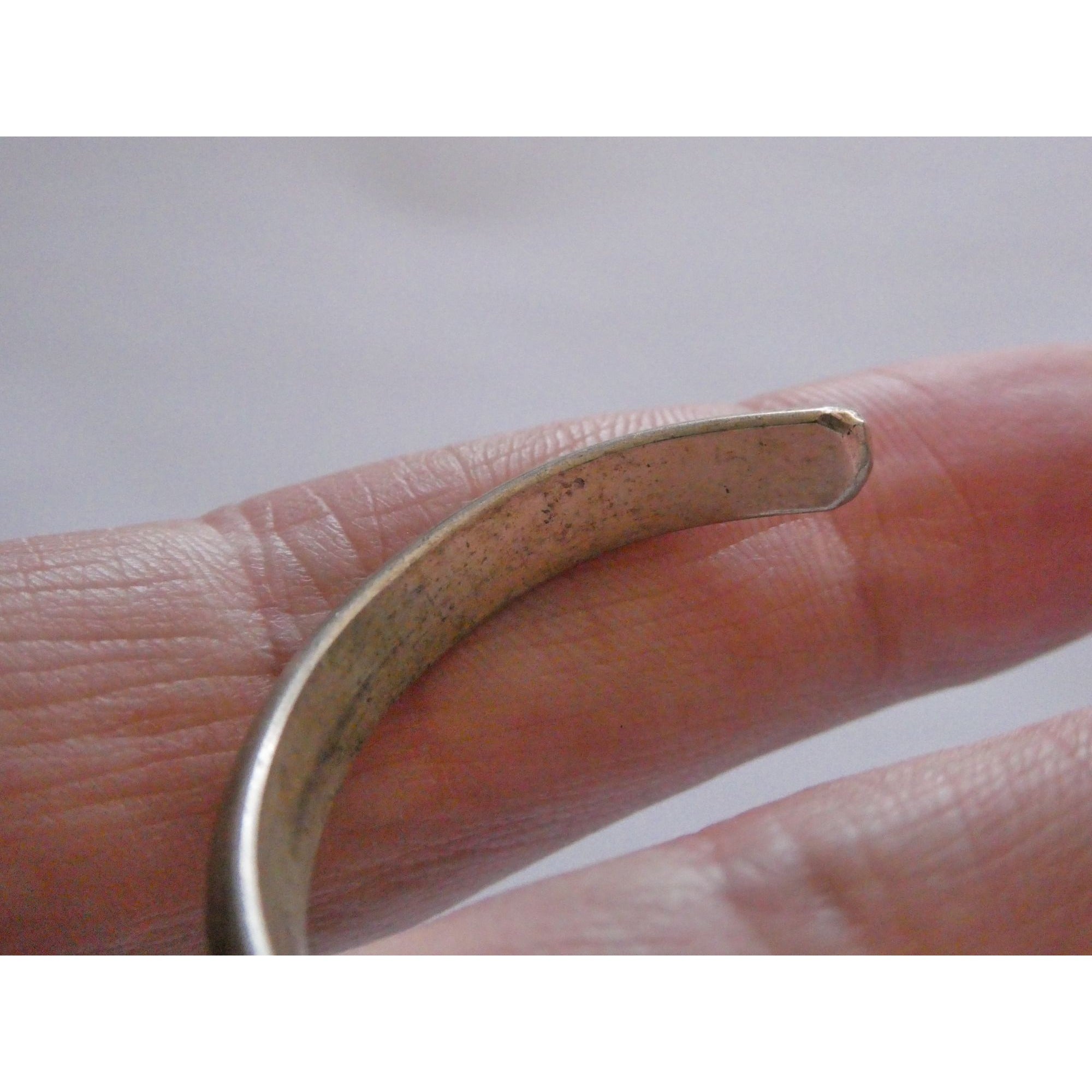 Lee McCray NA Navajo Sterling Silver Slender Cuff Bracelet 6.5 Inches 14g Weight