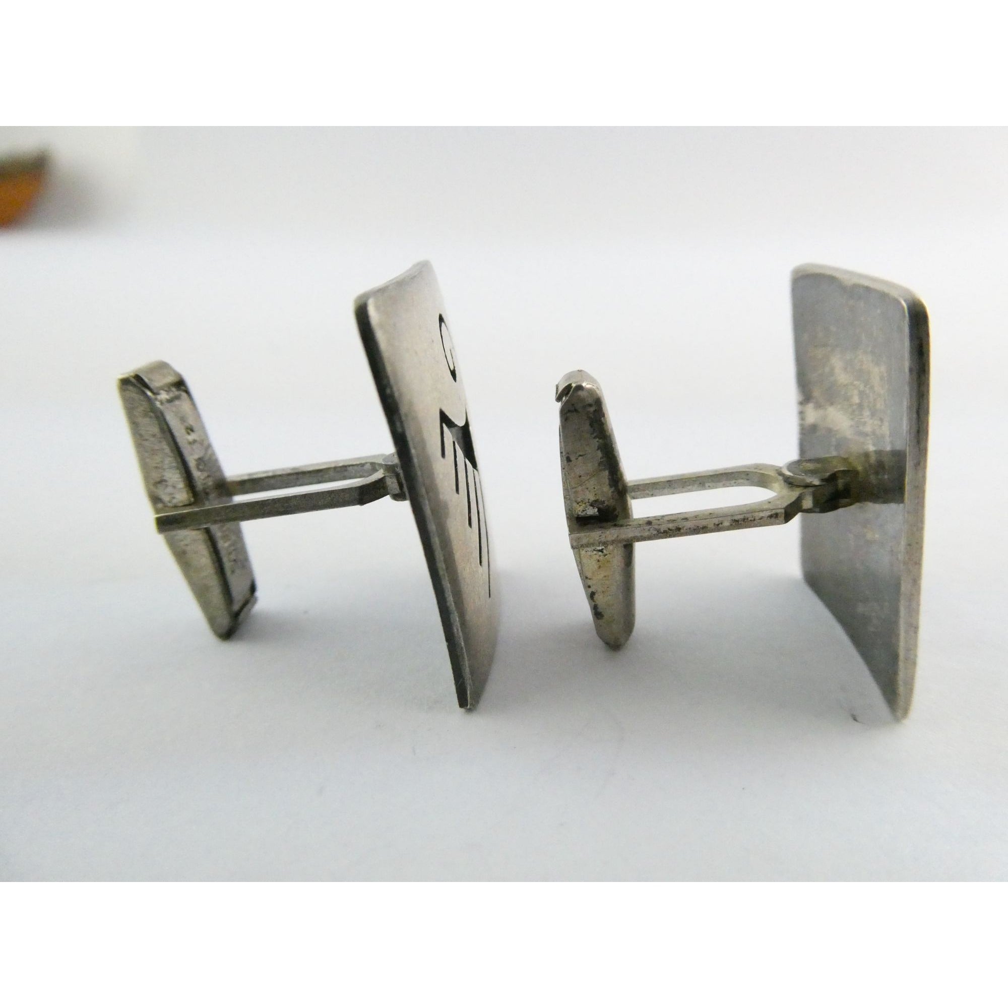 Vintage Tom Bahe NA Navajo Sterling Silver Glyph Cufflinks 15.4g 1 Inch Wide