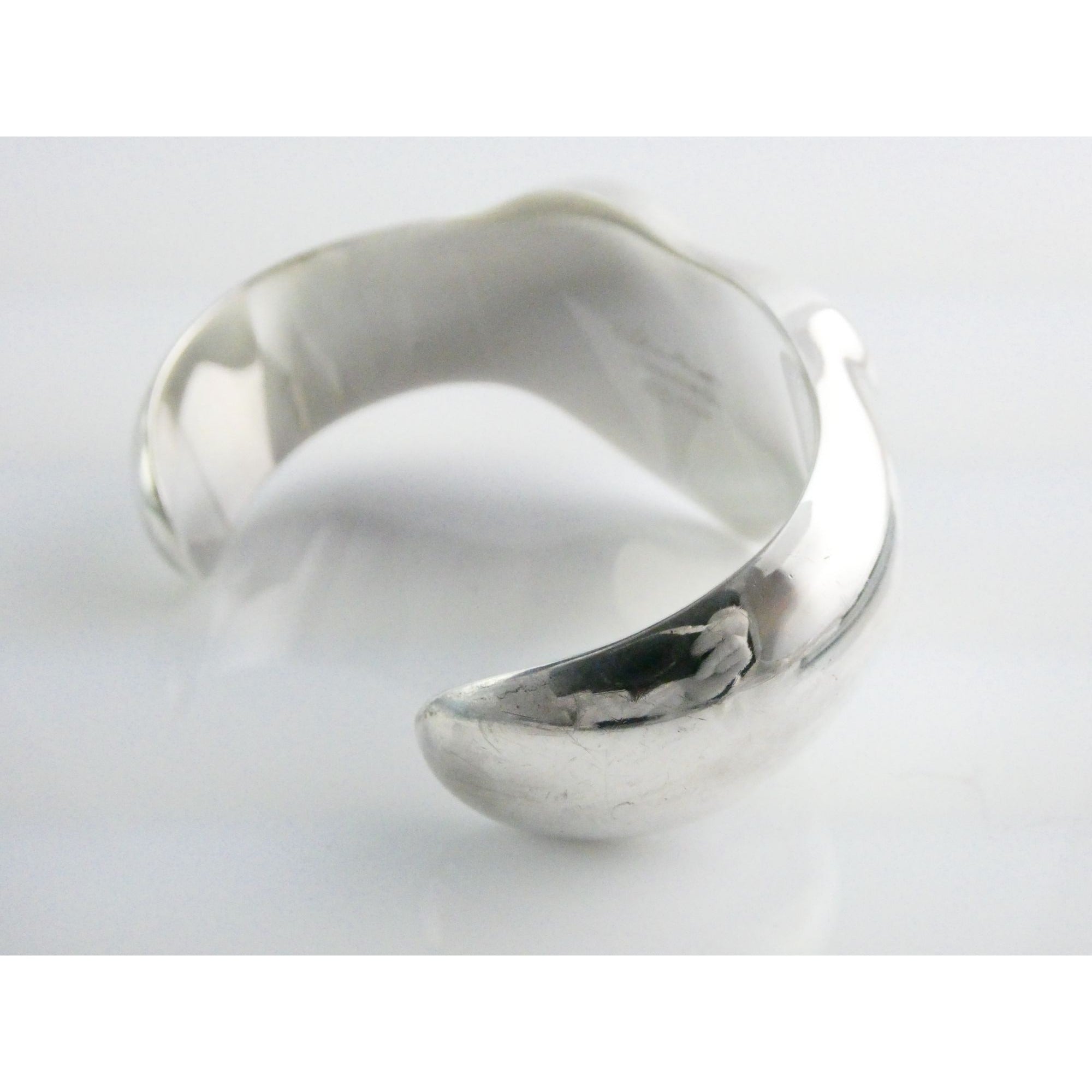 Tiffany and Co Elsa Peretti Sterling Silver Full Heart Cuff Bracelet 6.75 Inches