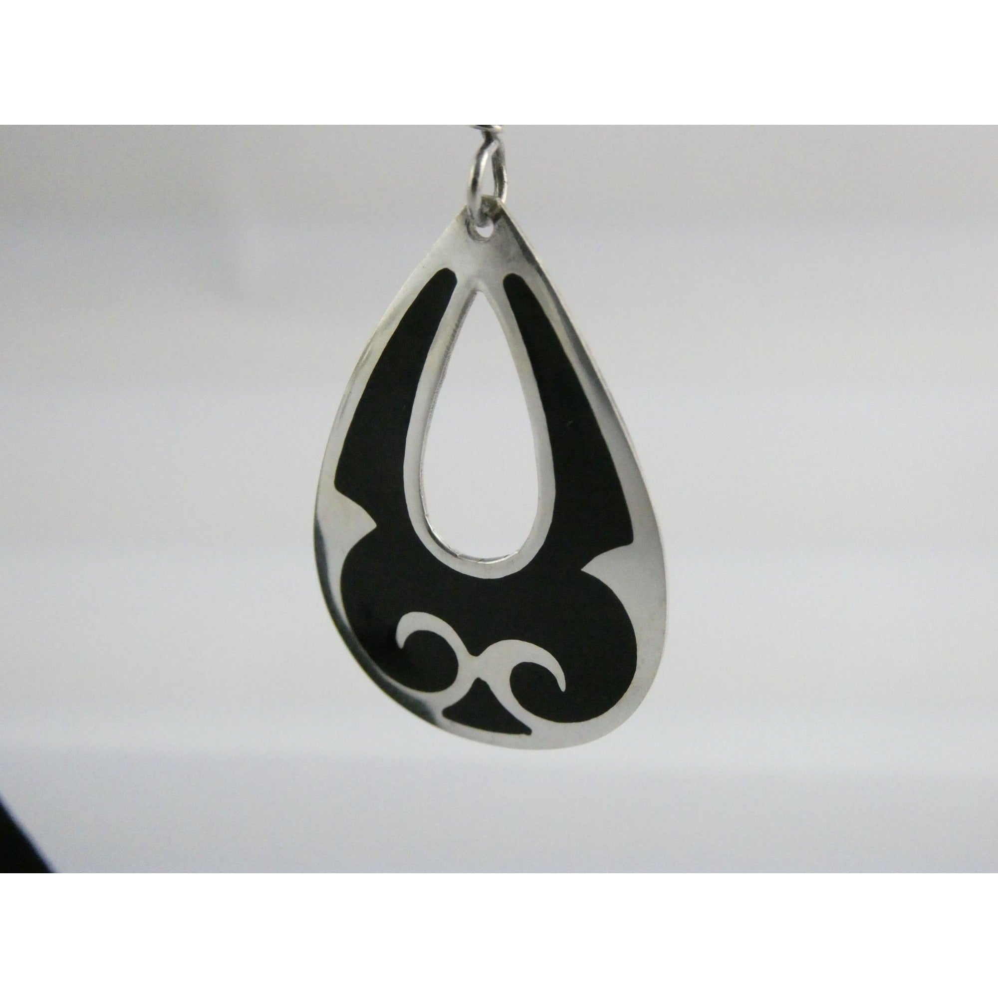 Taxco Mexico Sterling Silver Black Enamel Swirl Design Hook Earrings 4g 1.75 In