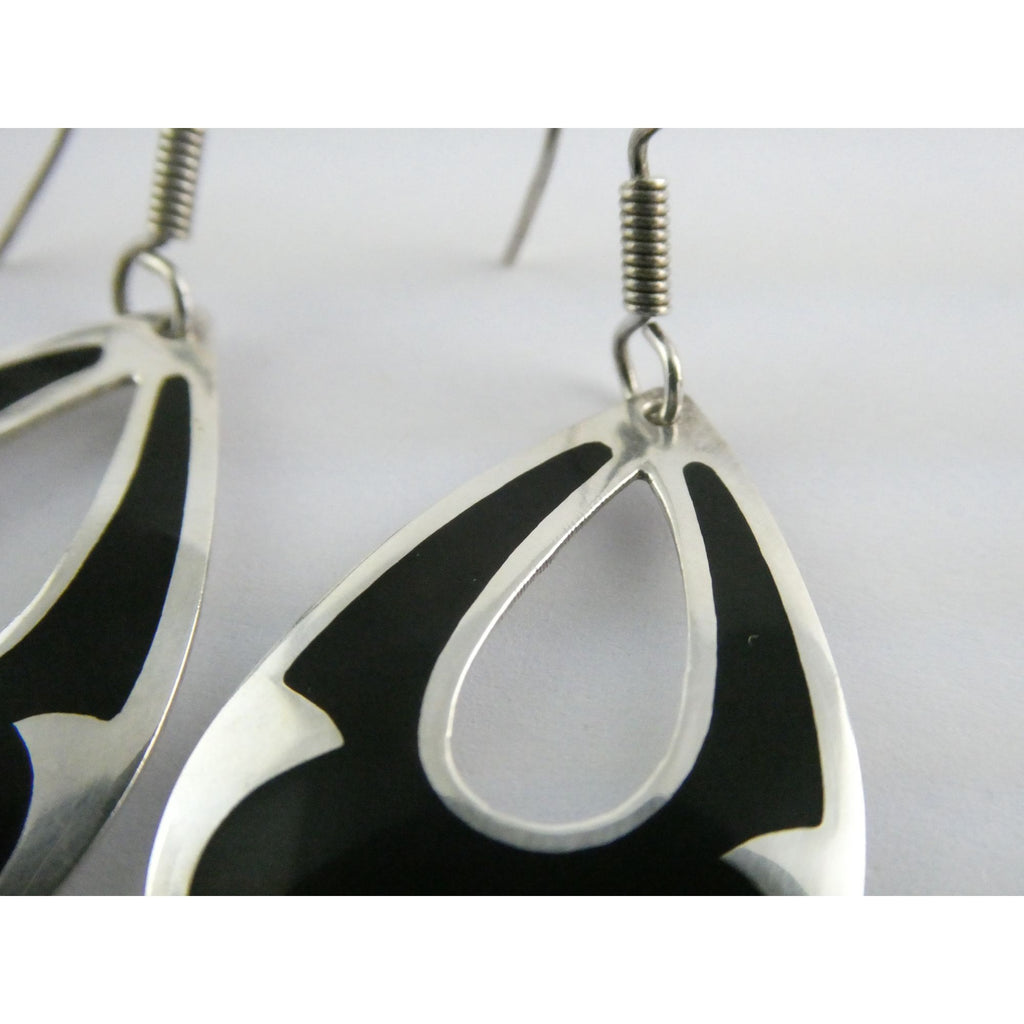 Taxco Mexico Sterling Silver Black Enamel Swirl Design Hook Earrings 4g 1.75 In