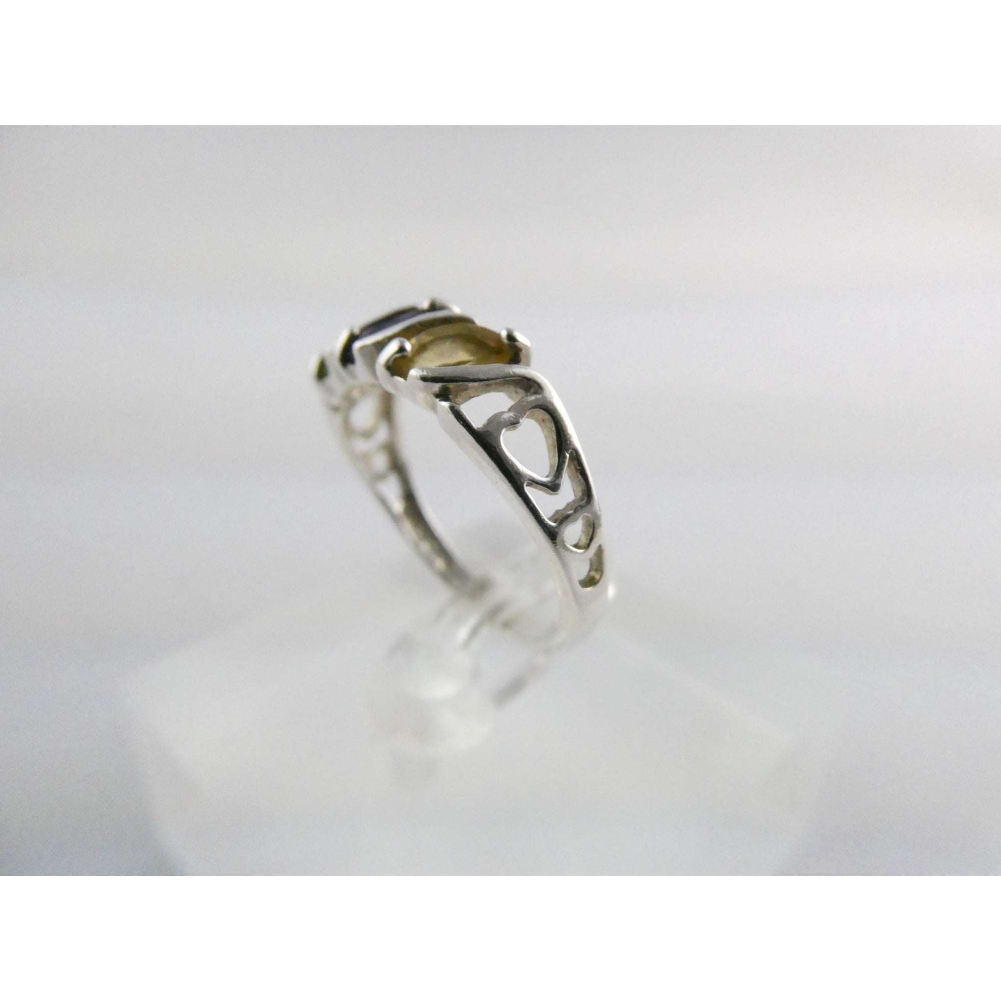 Avon Sterling Silver Amethyst Citrine Peridot Open Hearts Setting Ring Sz 7.25