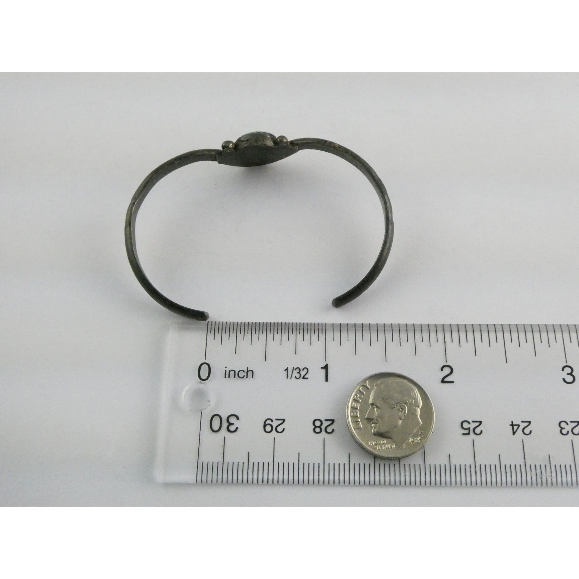 Southwestern Sterling Silver Turquoise Cabochon Cuff Bracelet 6.25 Inches 10.6g