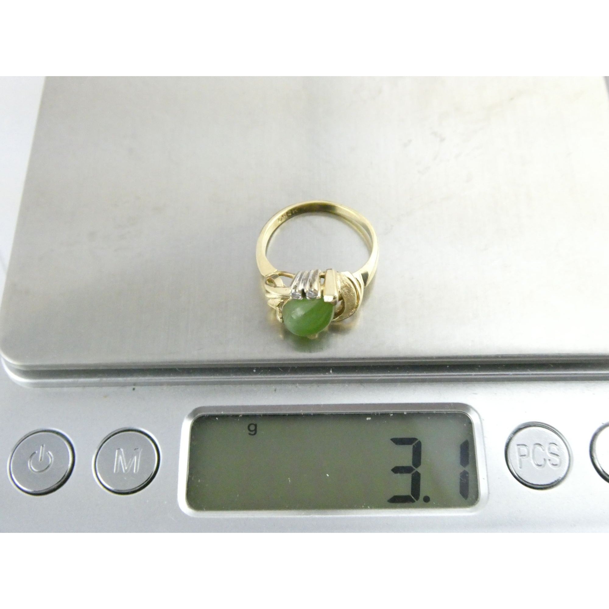 Vintage Designer 14k Yellow Gold Nephrite Jade Two Diamond Ring Size 5.5 3.1g