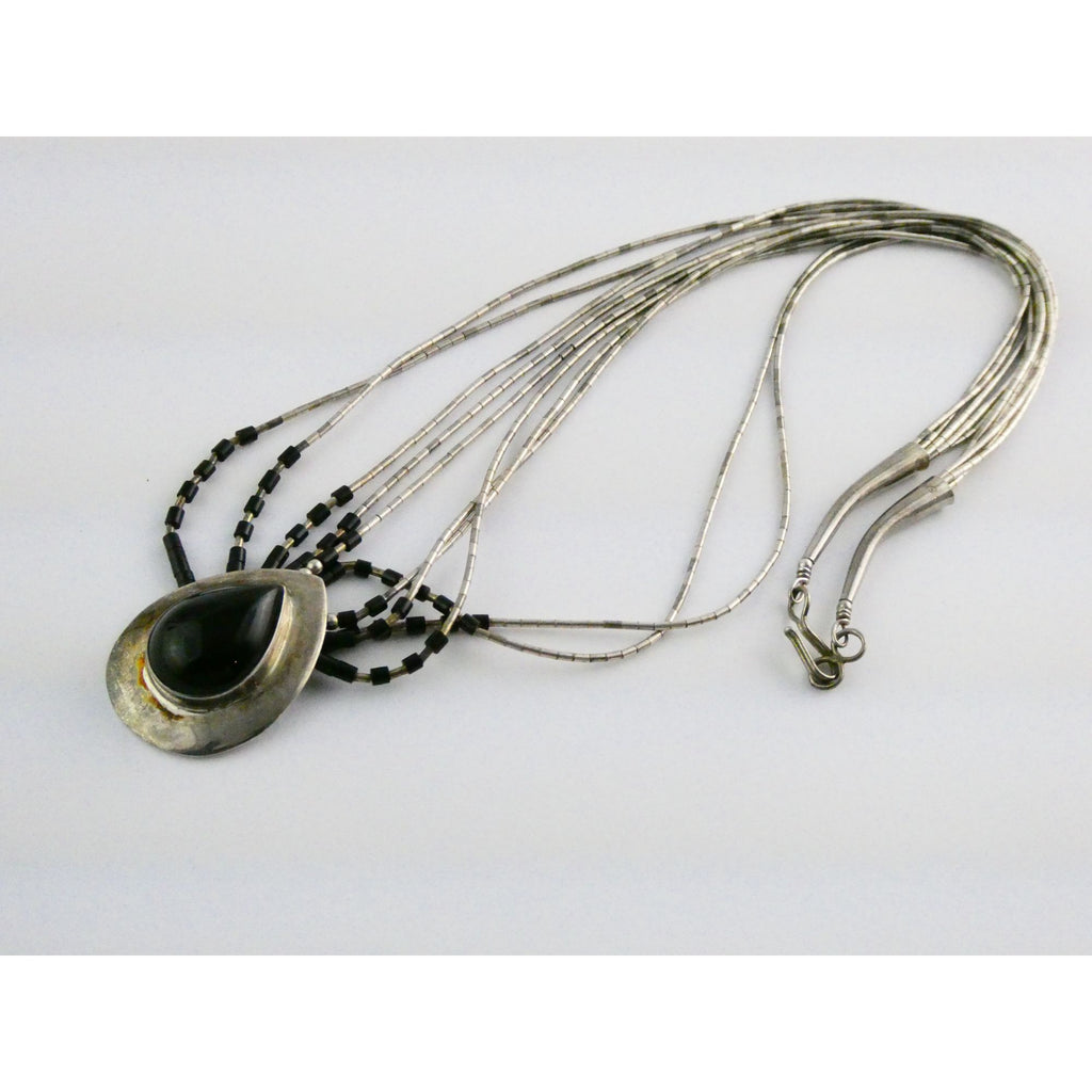NA Navajo Felix Perry Sterling Silver Black Onyx Liquid Silver Pendant Necklace