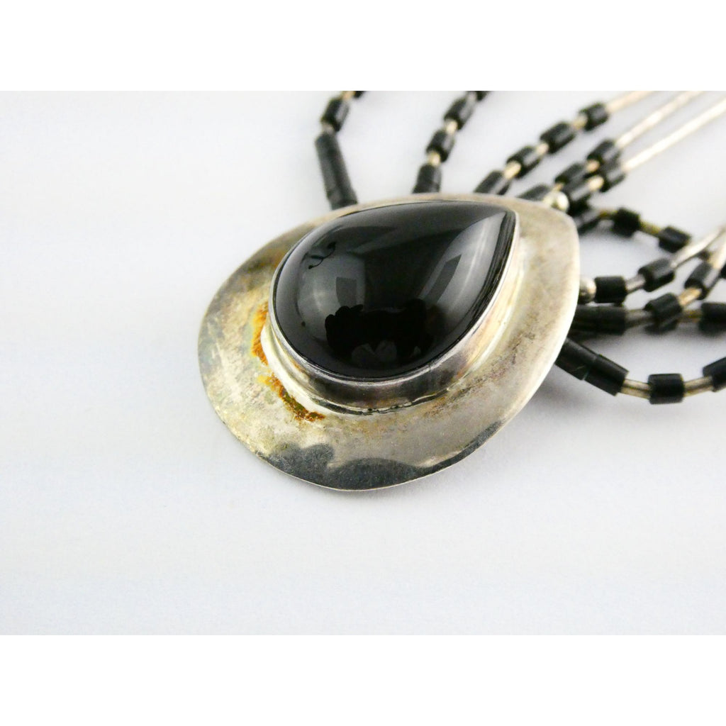 NA Navajo Felix Perry Sterling Silver Black Onyx Liquid Silver Pendant Necklace