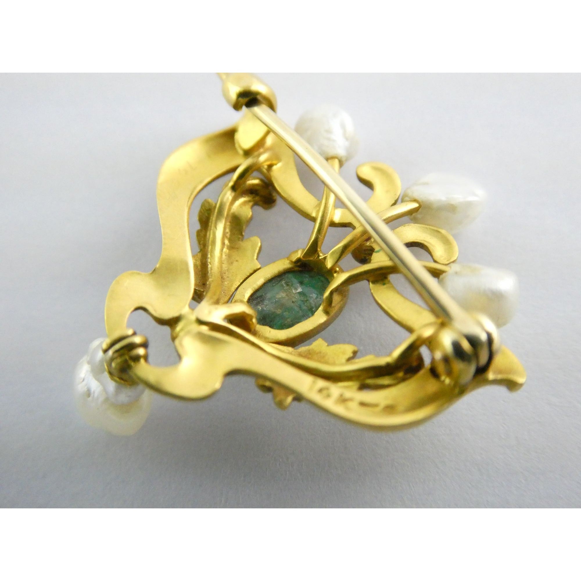Antique Art Nouveau 14K Gold Emerald Cabochon and Baroque Pearl Pin Brooch 3.4g