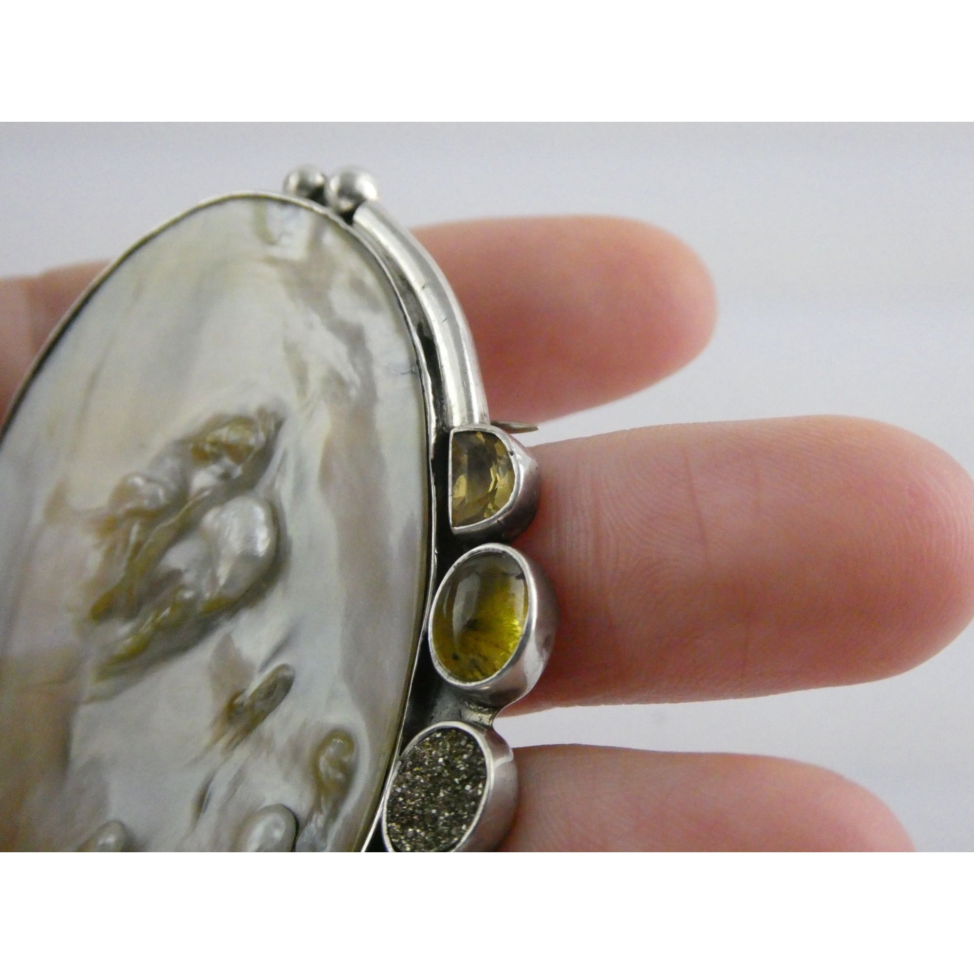 Amy Kahn Russell Sterling Silver MOP Shell Blister Pearl Multi Gem Pin Pendant