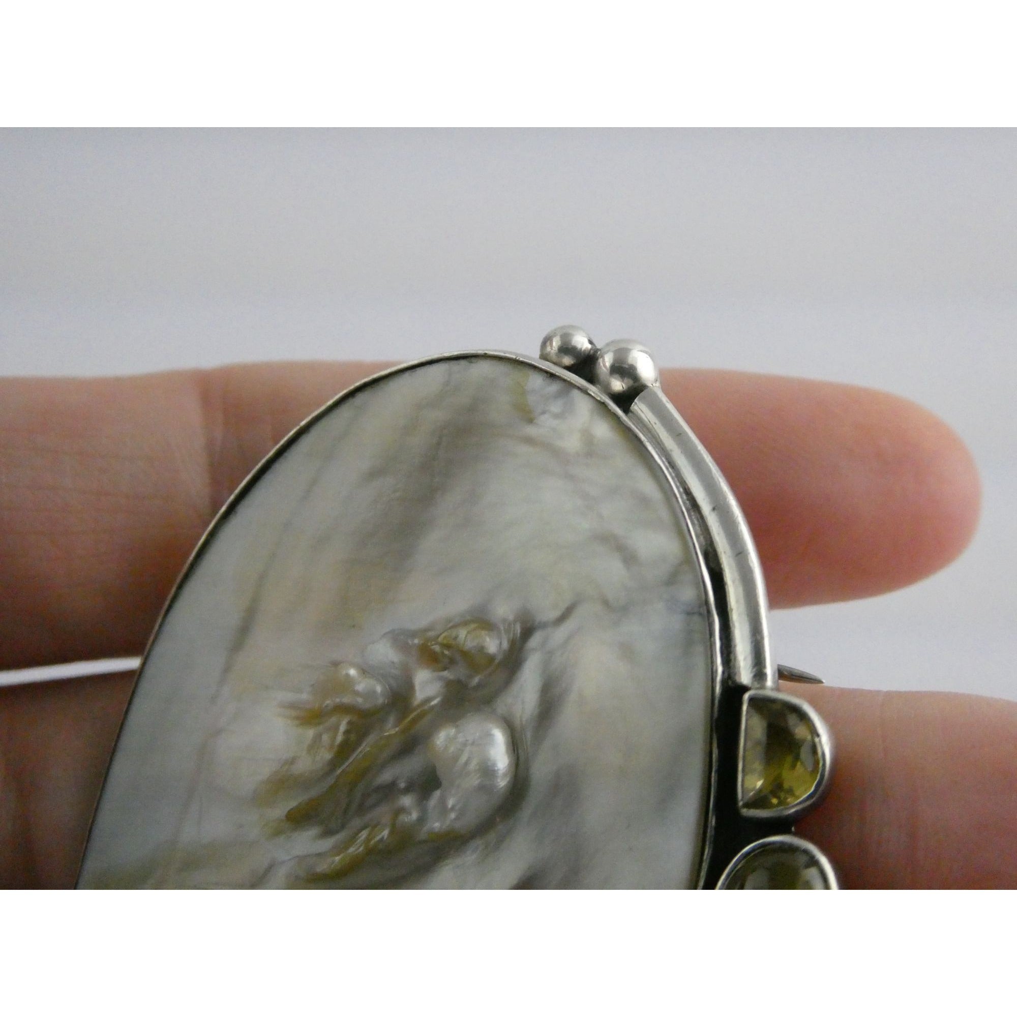 Amy Kahn Russell Sterling Silver MOP Shell Blister Pearl Multi Gem Pin Pendant